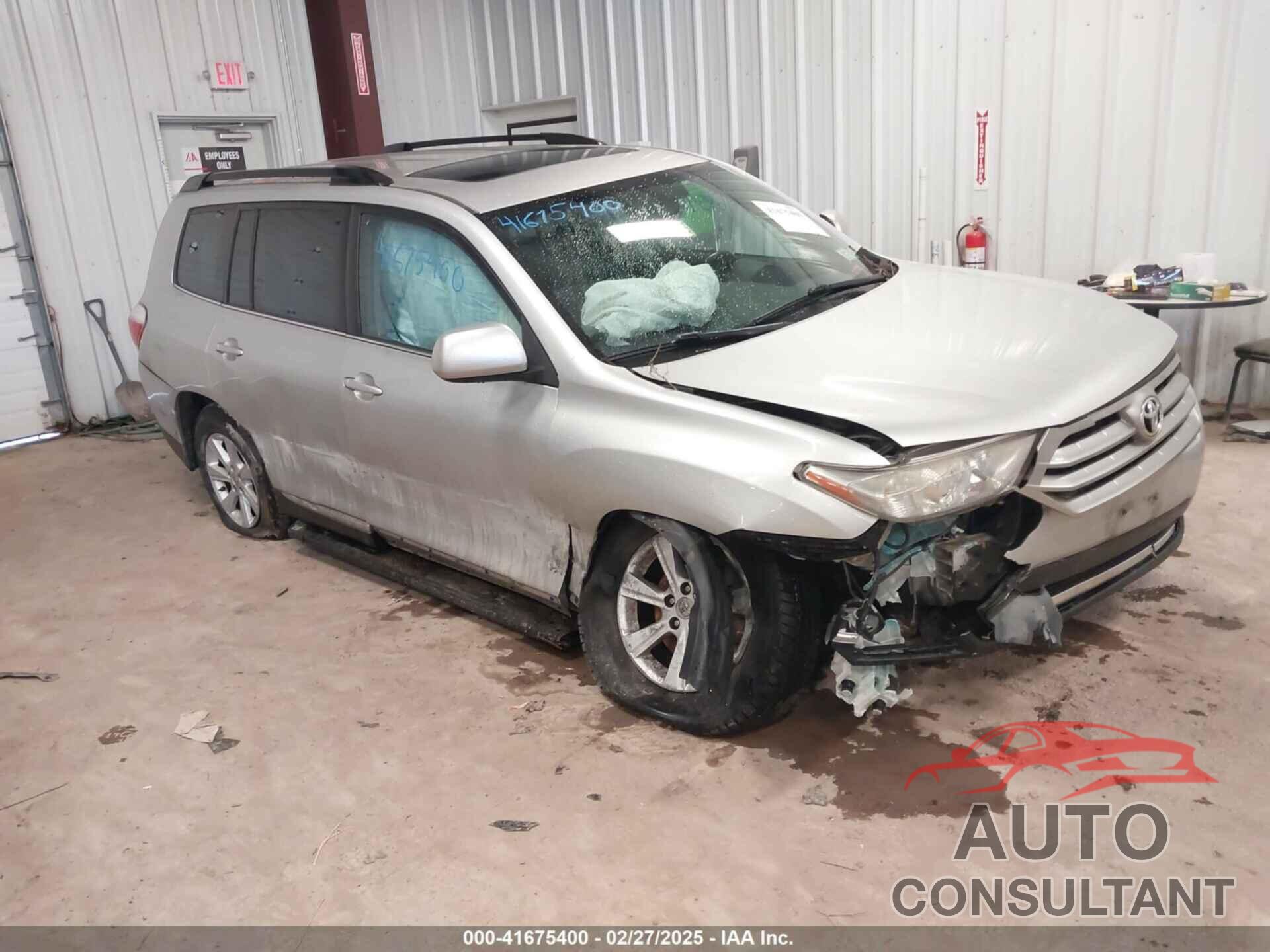 TOYOTA HIGHLANDER 2013 - 5TDBK3EH1DS270196