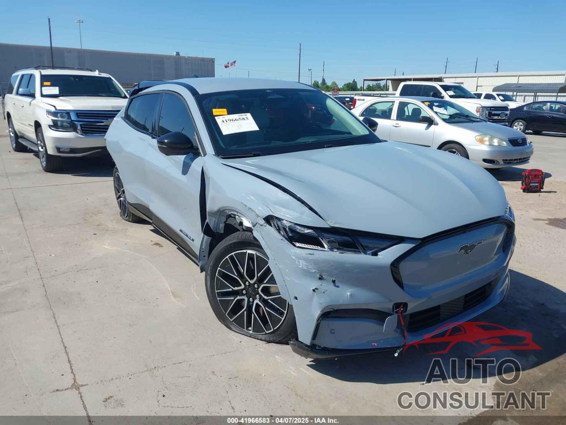 FORD MUSTANG MACH-E 2024 - 3FMTK3R78RMA29034