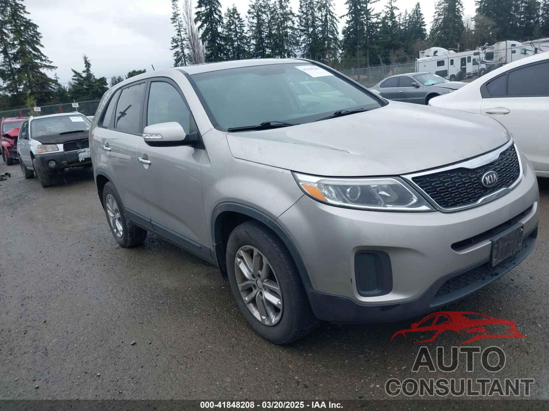 KIA SORENTO 2014 - 5XYKT3A64EG481800
