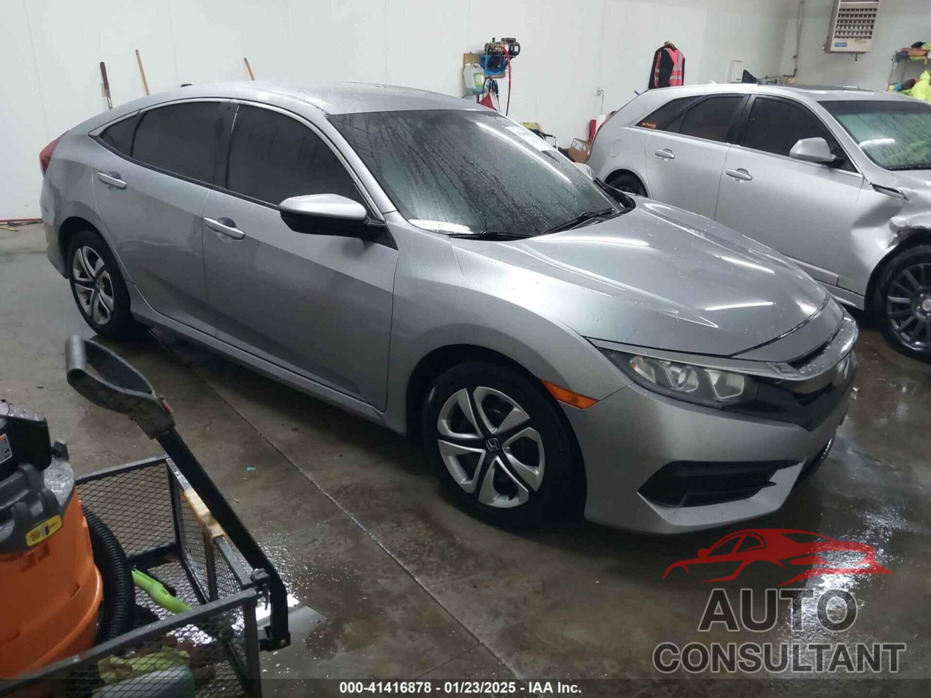 HONDA CIVIC 2018 - 19XFC2F50JE021293