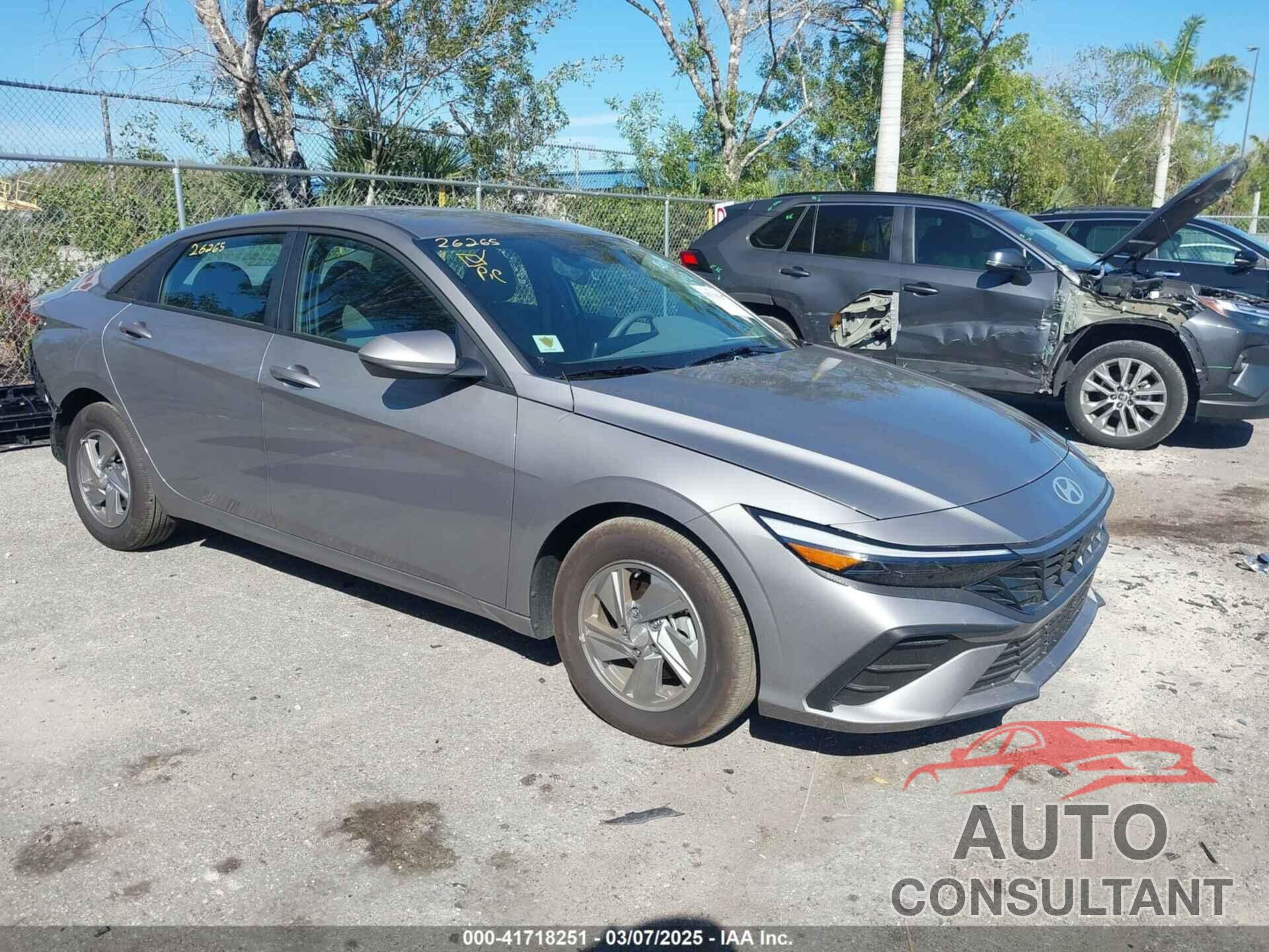 HYUNDAI ELANTRA 2025 - KMHLL4DGXSU886659