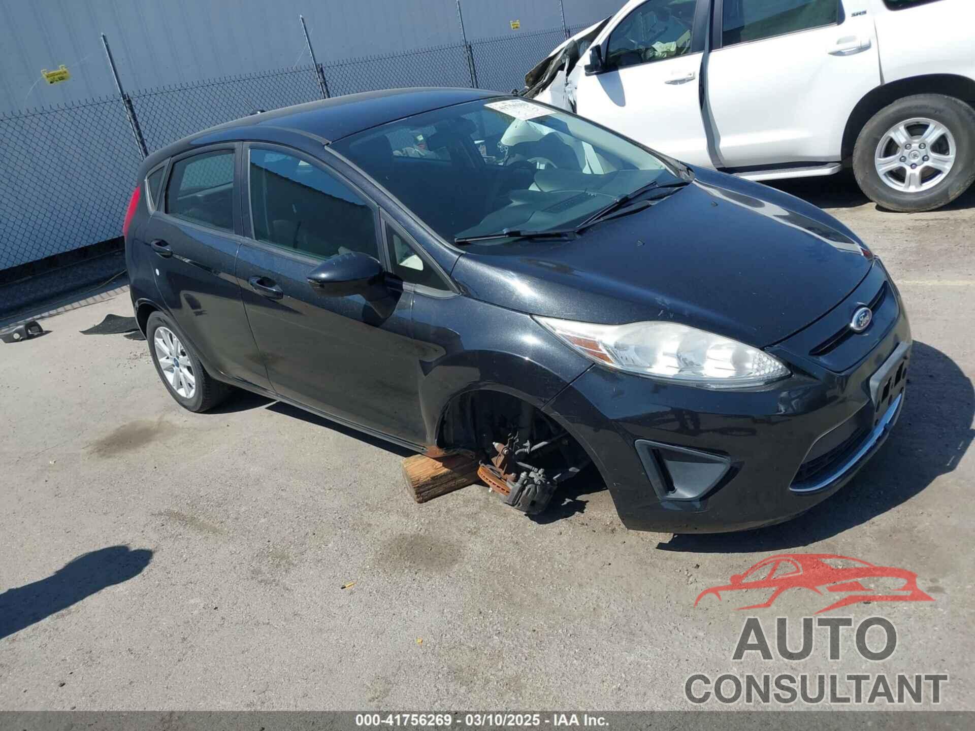 FORD FIESTA 2011 - 3FADP4EJ5BM225977