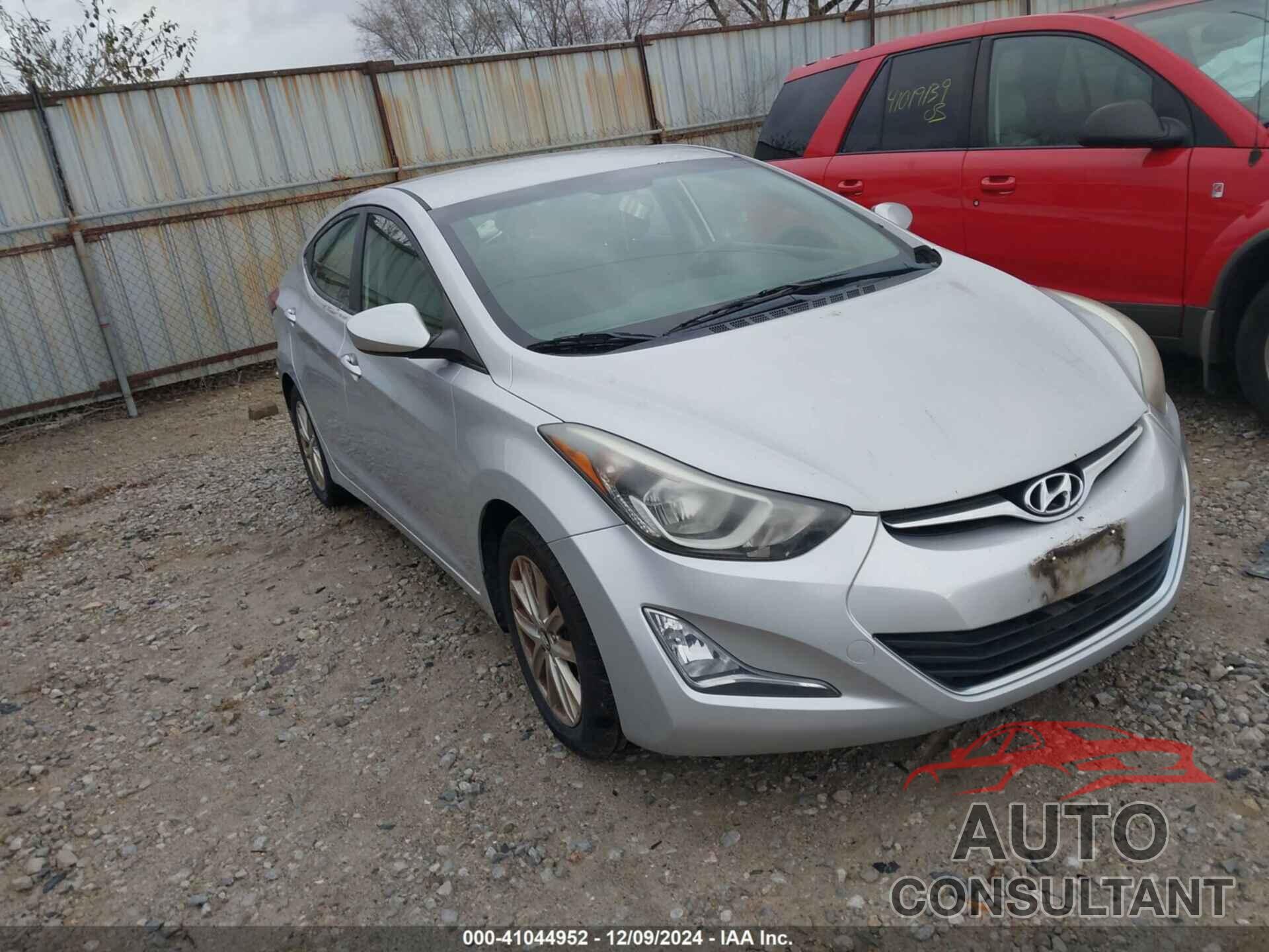 HYUNDAI ELANTRA 2014 - KMHDH4AE1EU104780