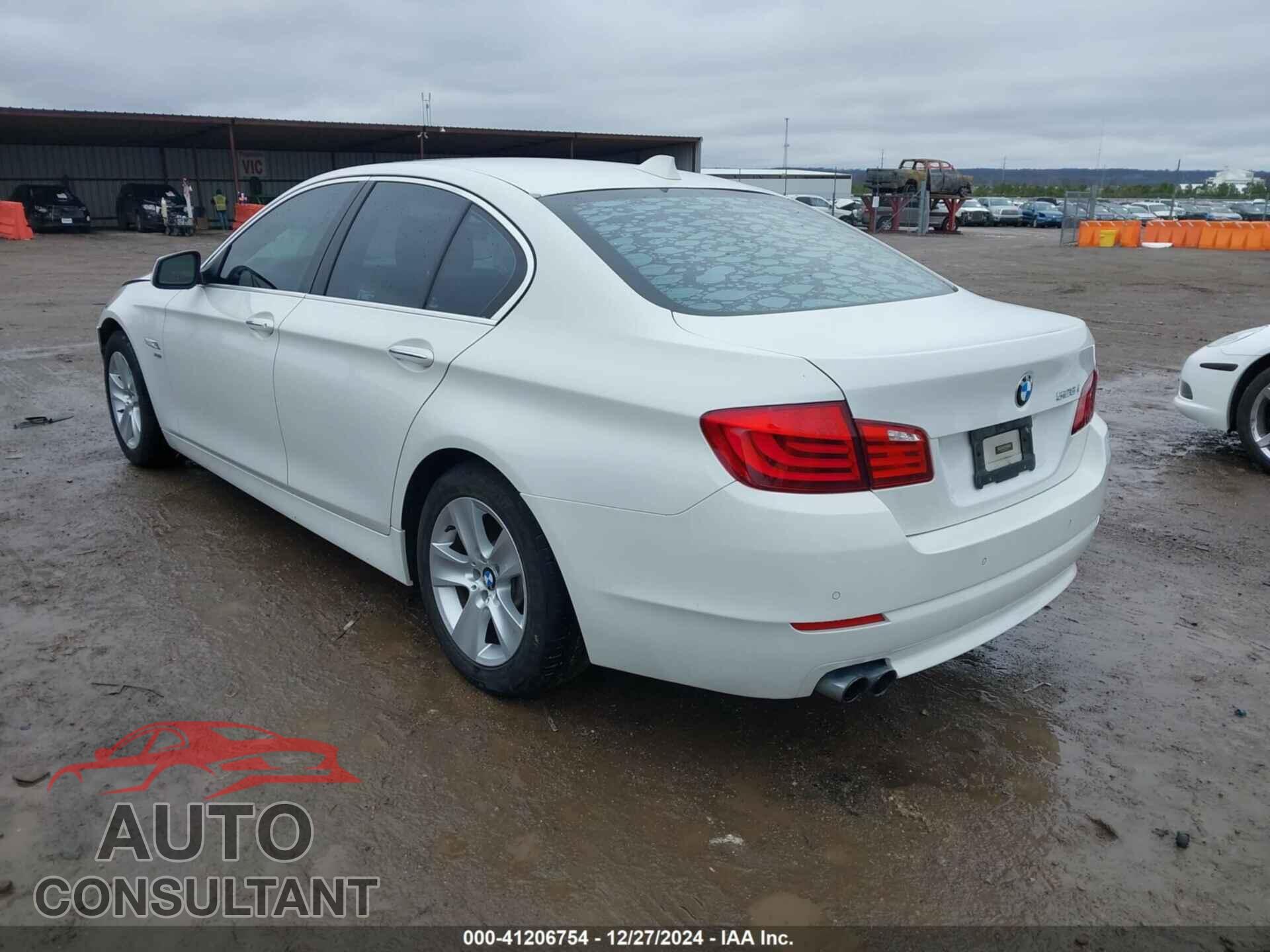 BMW 528I 2012 - WBAXH5C59CDW03759