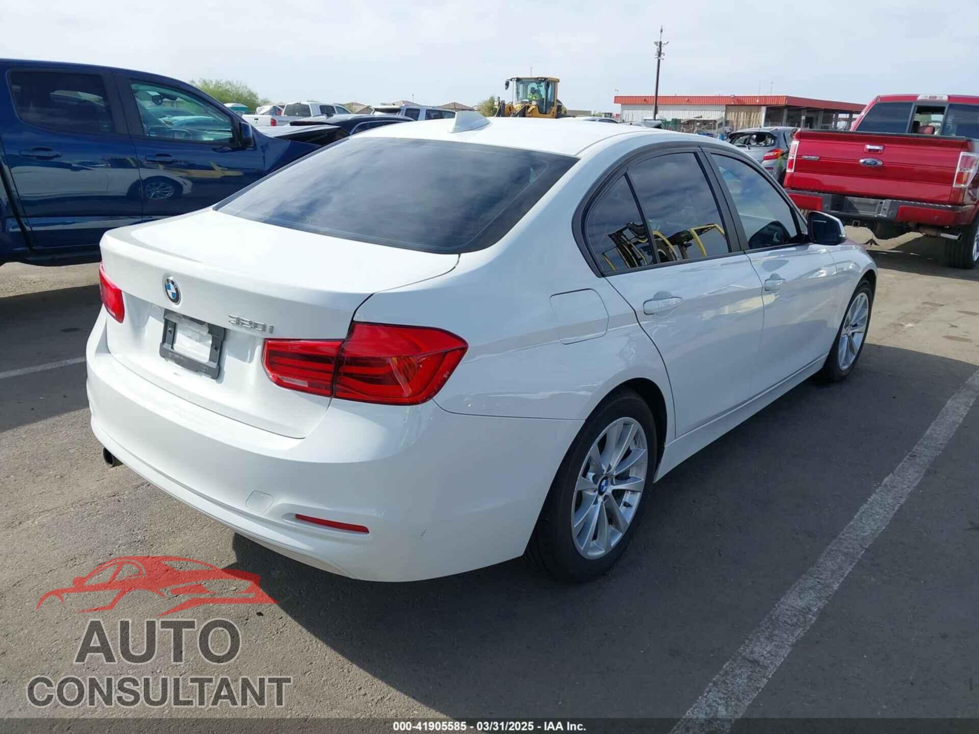 BMW 320I 2016 - WBA8E1G55GNU10623