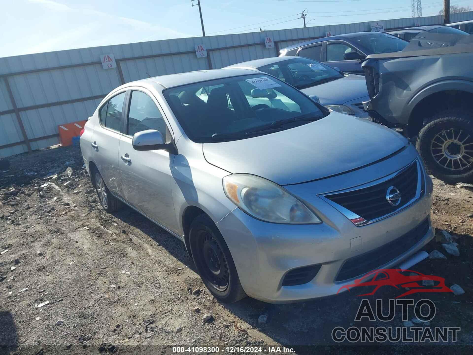 NISSAN VERSA 2013 - 3N1CN7APXDL878551
