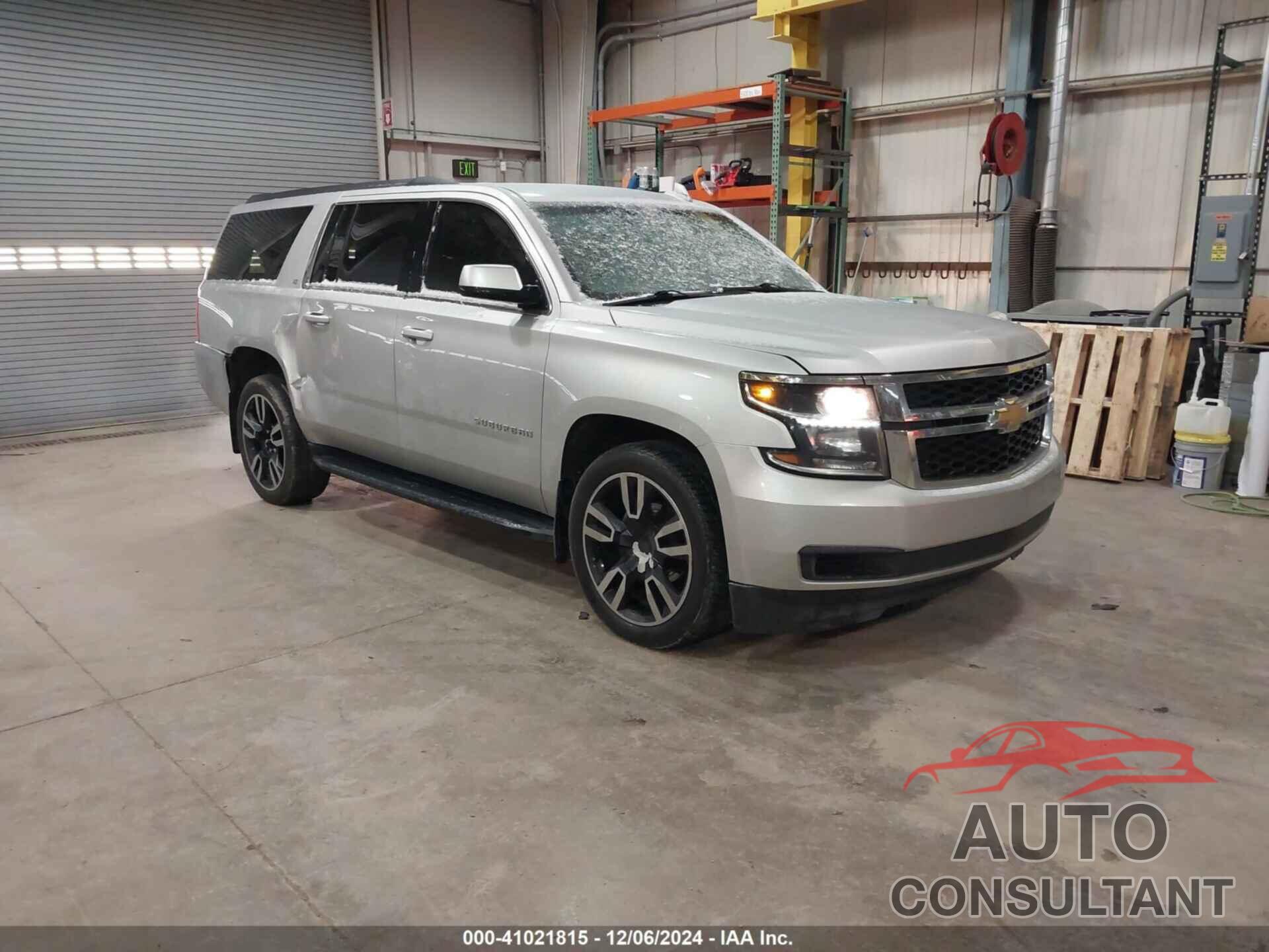 CHEVROLET SUBURBAN 2019 - 1GNSKHKC9KR177256