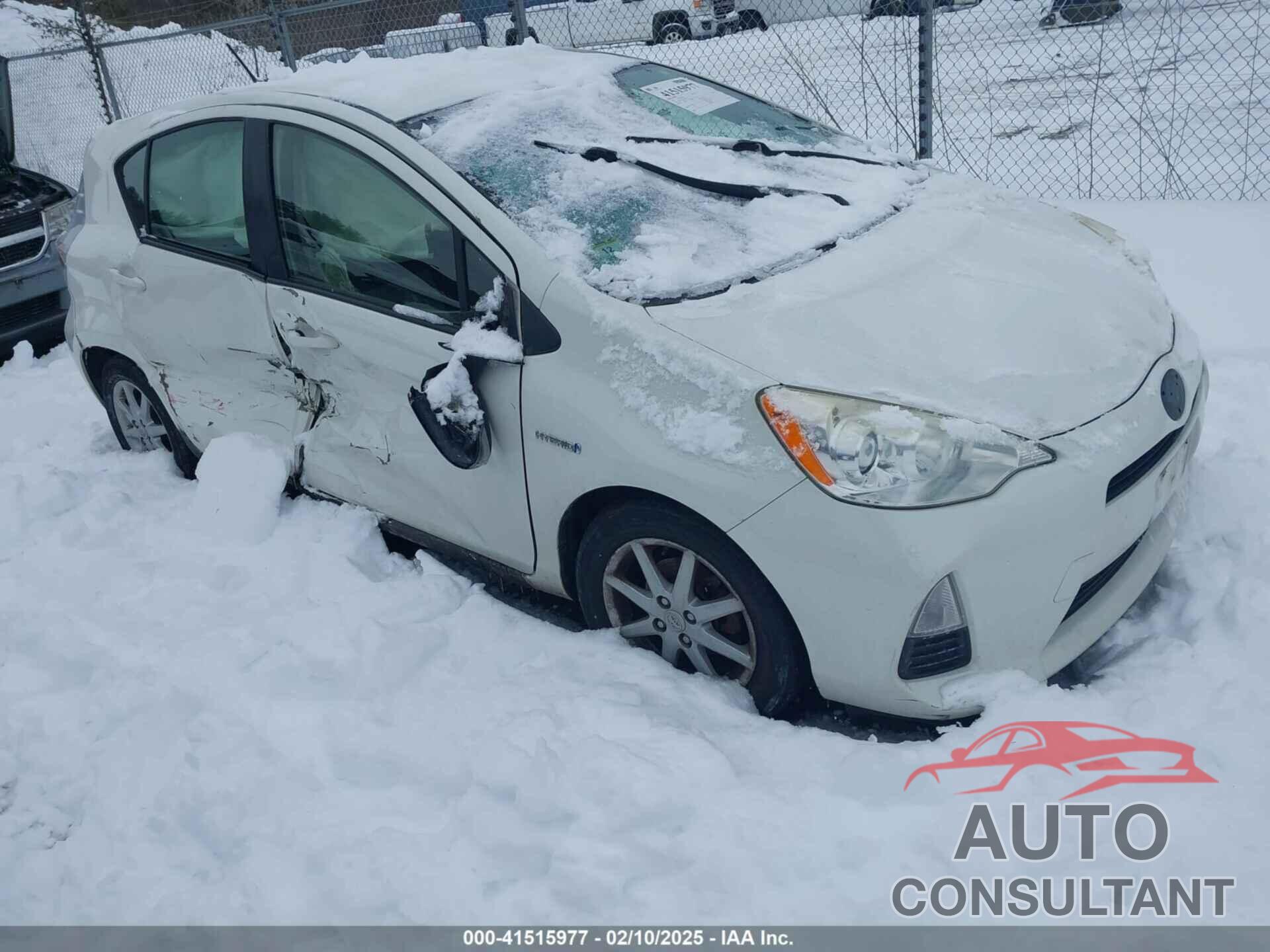 TOYOTA PRIUS C 2013 - JTDKDTB30D1531074