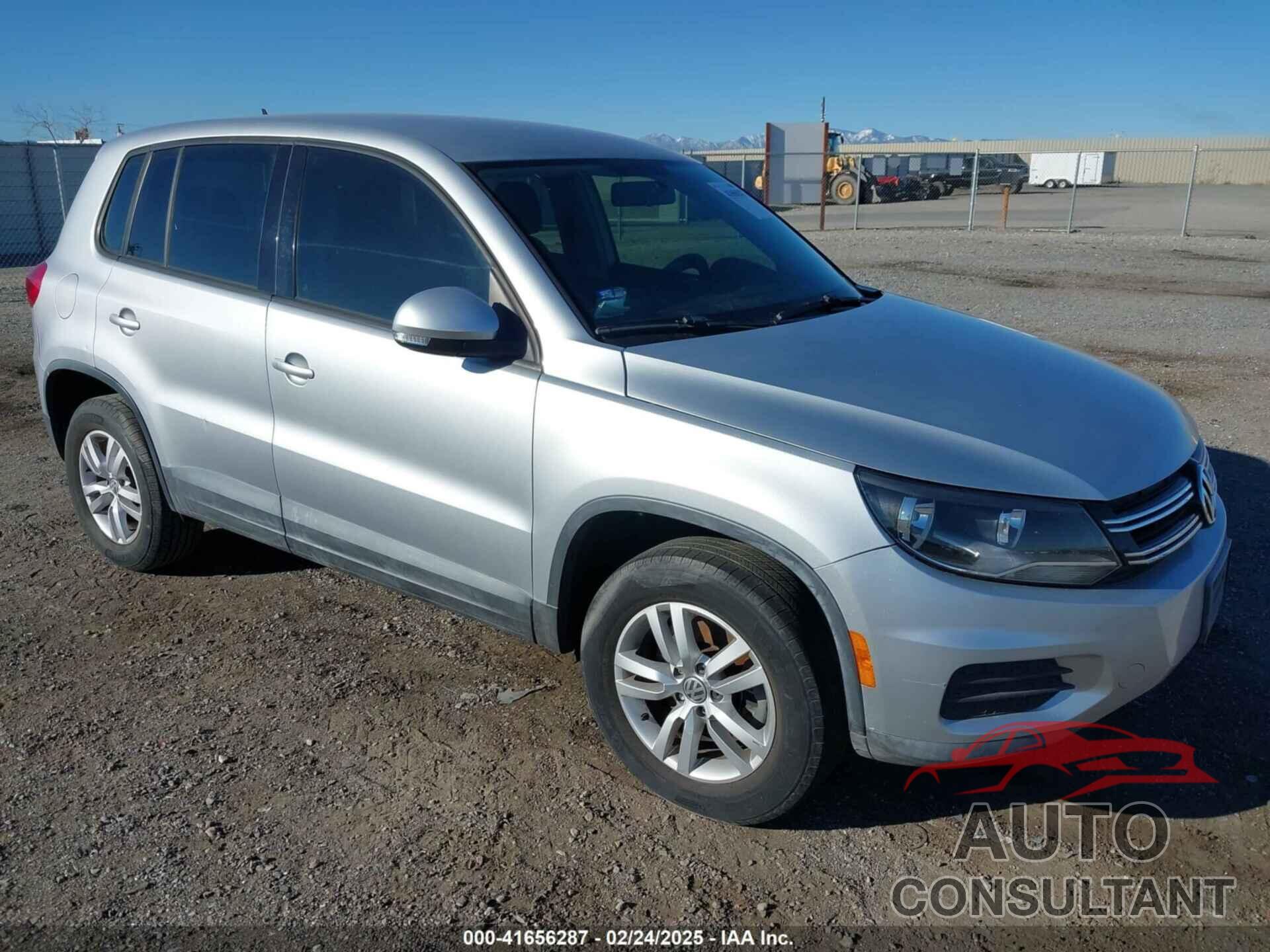 VOLKSWAGEN TIGUAN 2013 - WVGAV3AX5DW577754