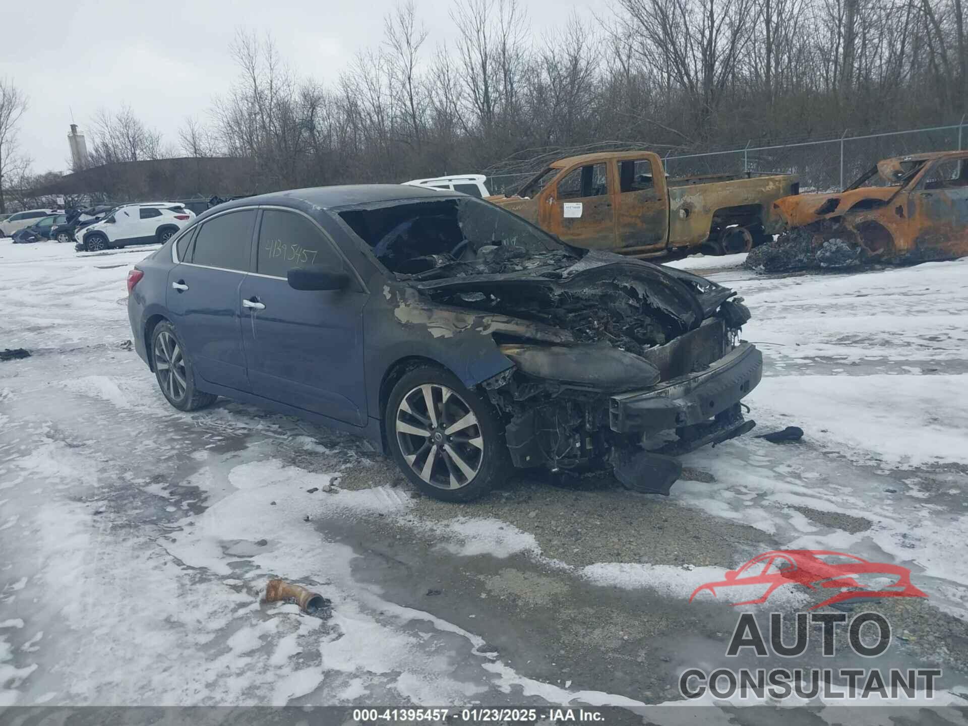 NISSAN ALTIMA 2017 - 1N4AL3AP3HC483881