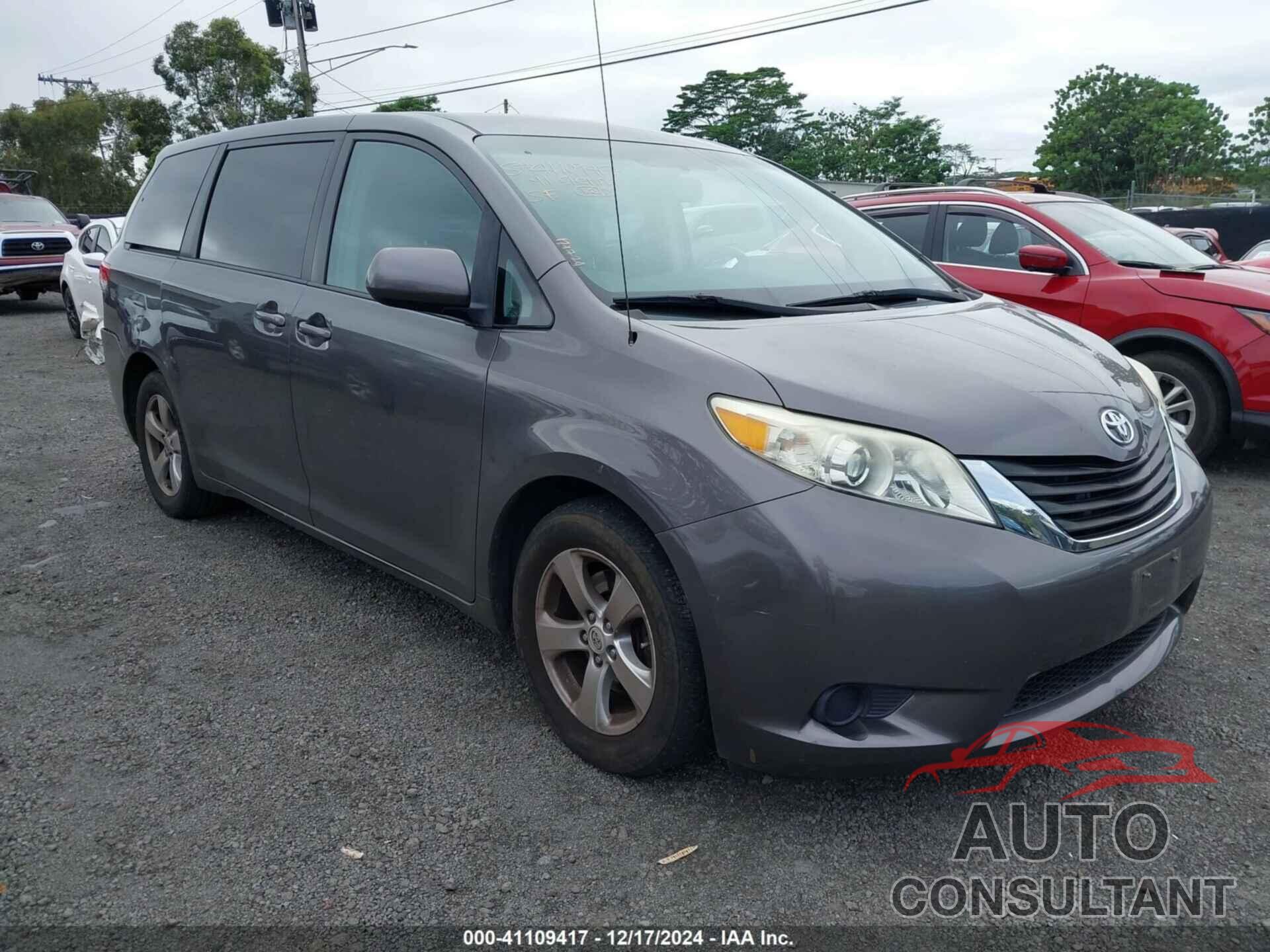 TOYOTA SIENNA 2011 - 5TDKK3DC6BS016454