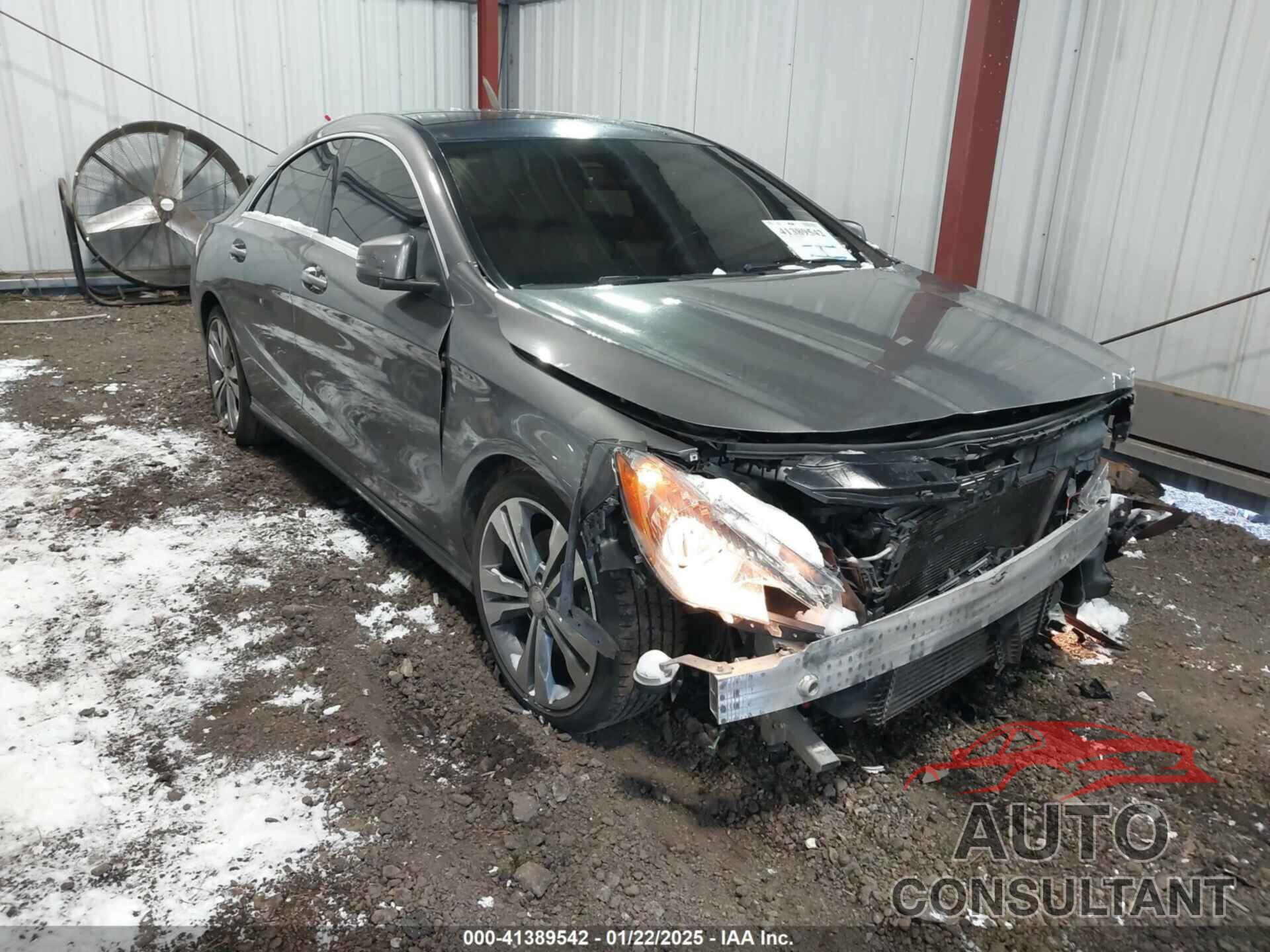 MERCEDES-BENZ CLA 250 2014 - WDDSJ4EB0EN035869