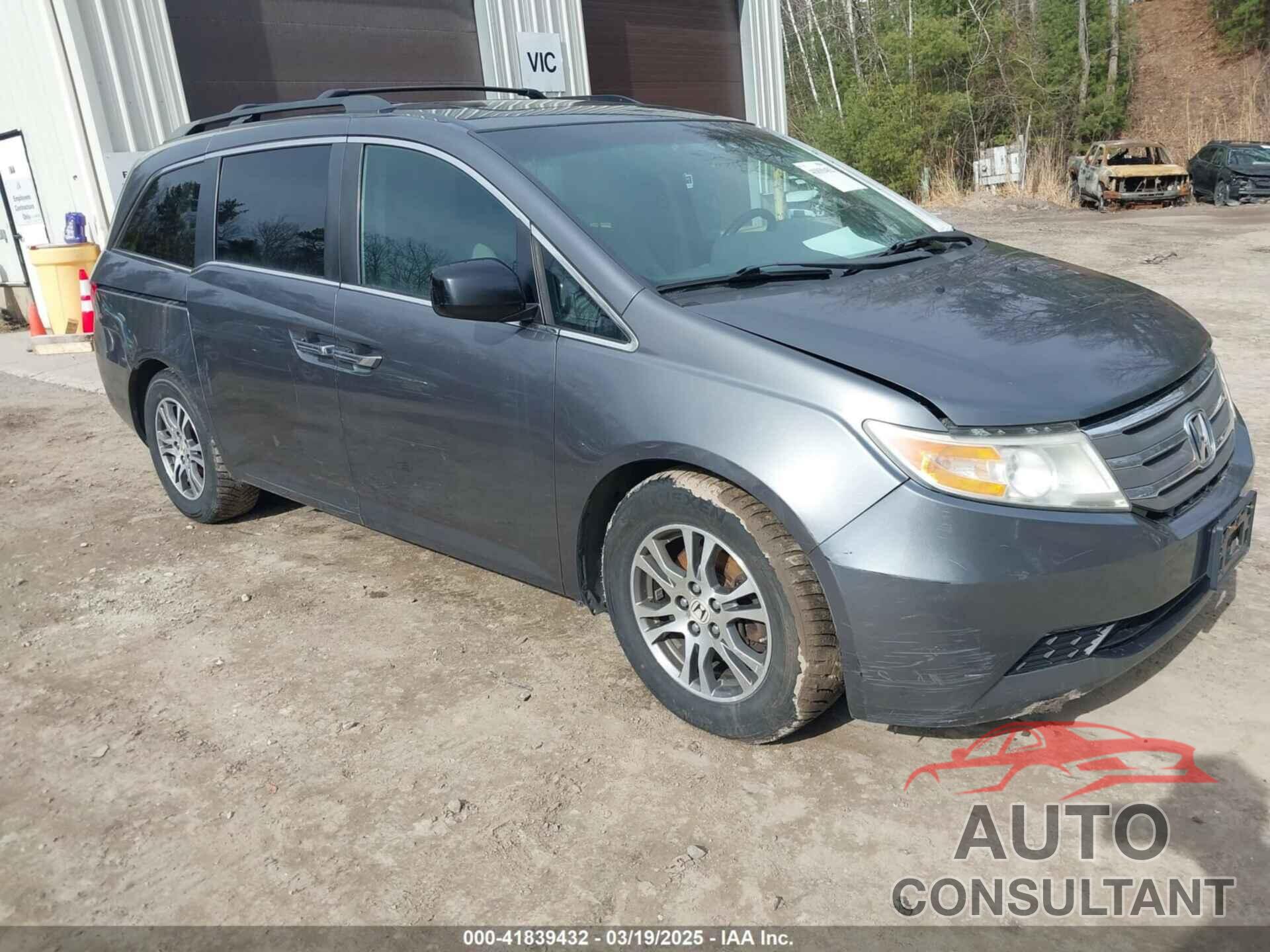HONDA ODYSSEY 2013 - 5FNRL5H63DB011960