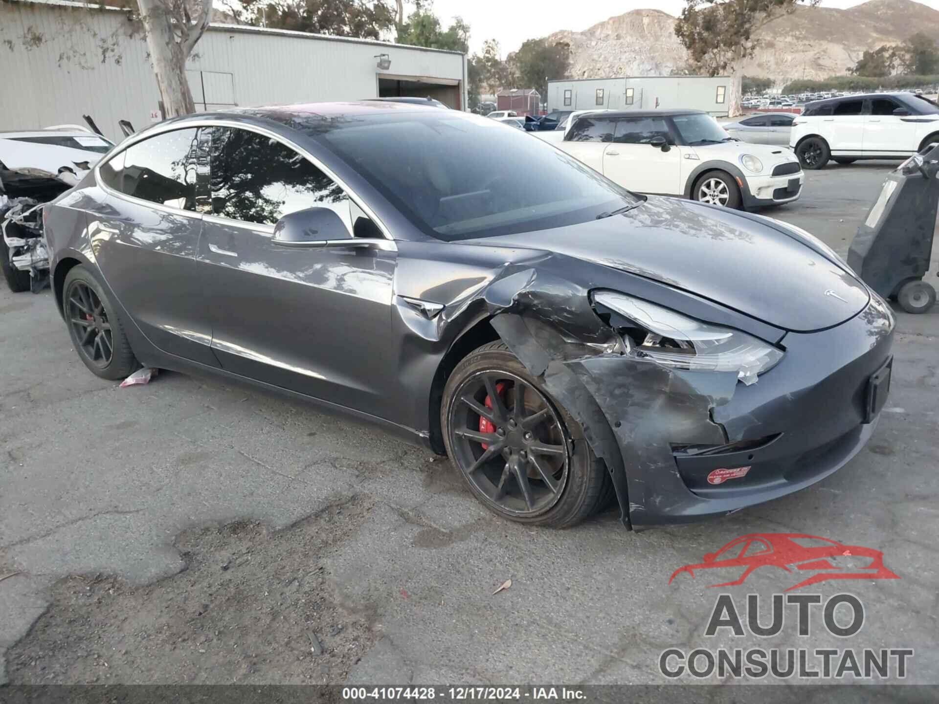 TESLA MODEL 3 2017 - 5YJ3E1EA7HF002203