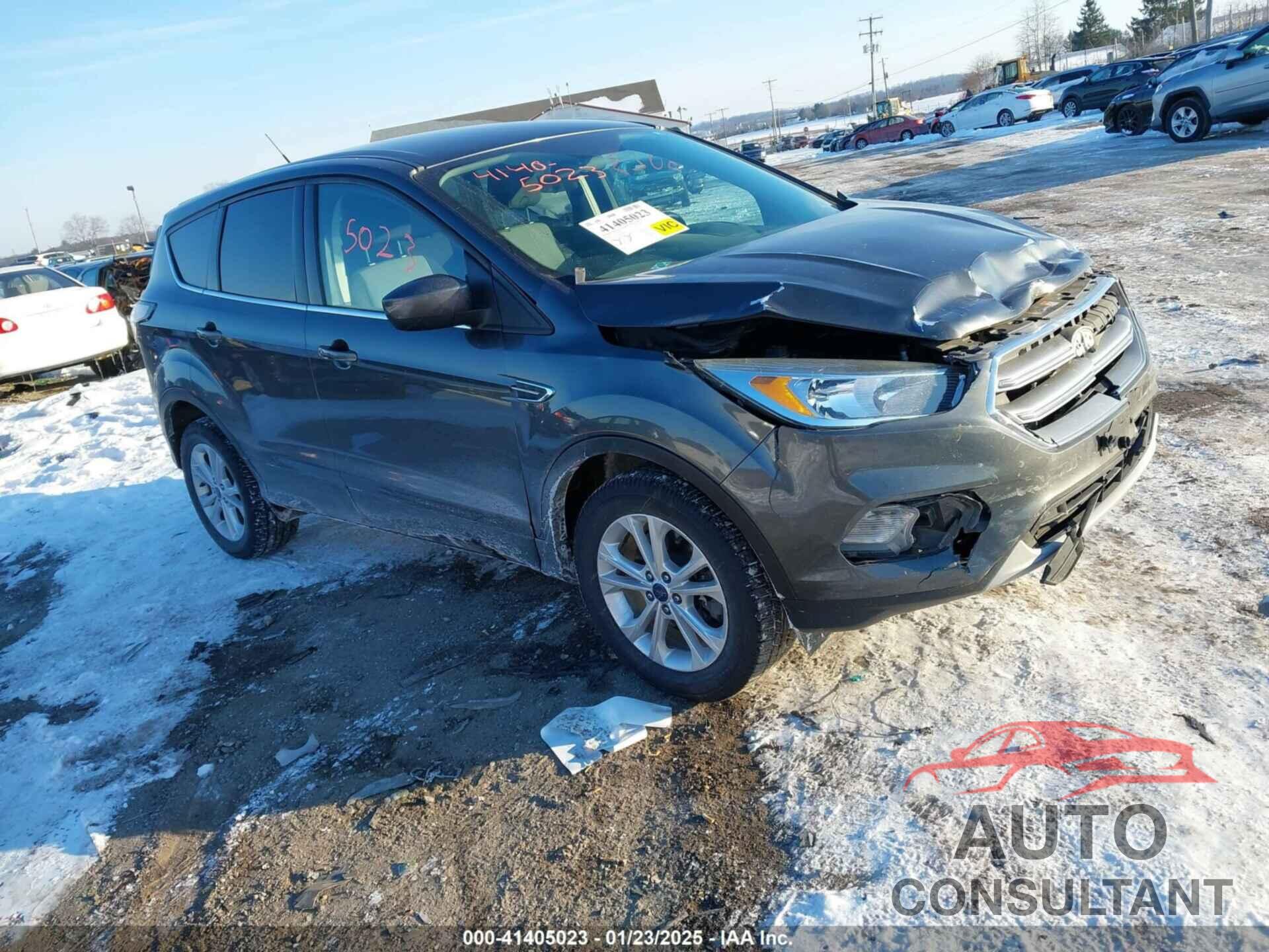 FORD ESCAPE 2017 - 1FMCU9GD0HUB71734