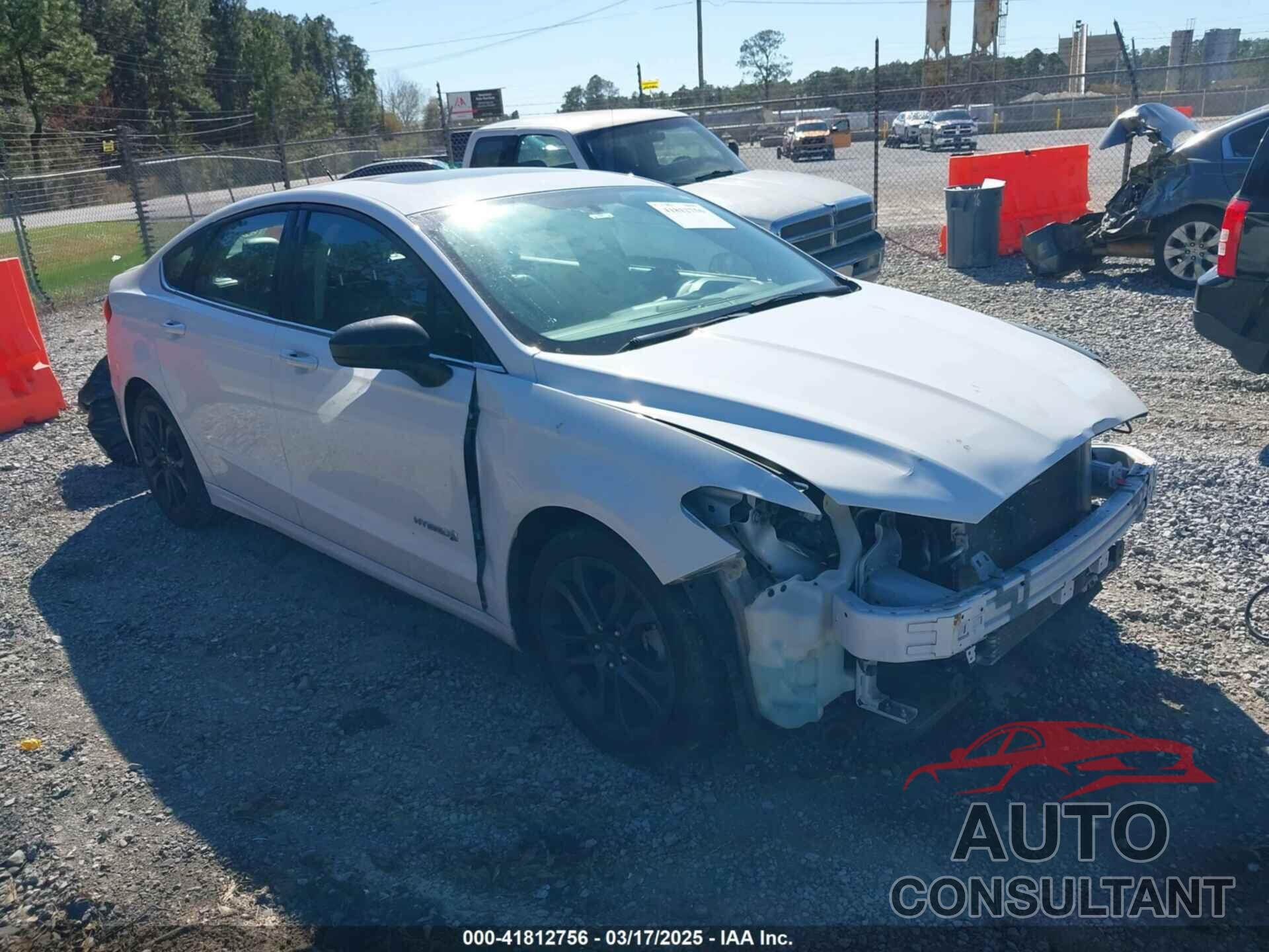 FORD FUSION HYBRID 2018 - 3FA6P0LU3JR225833