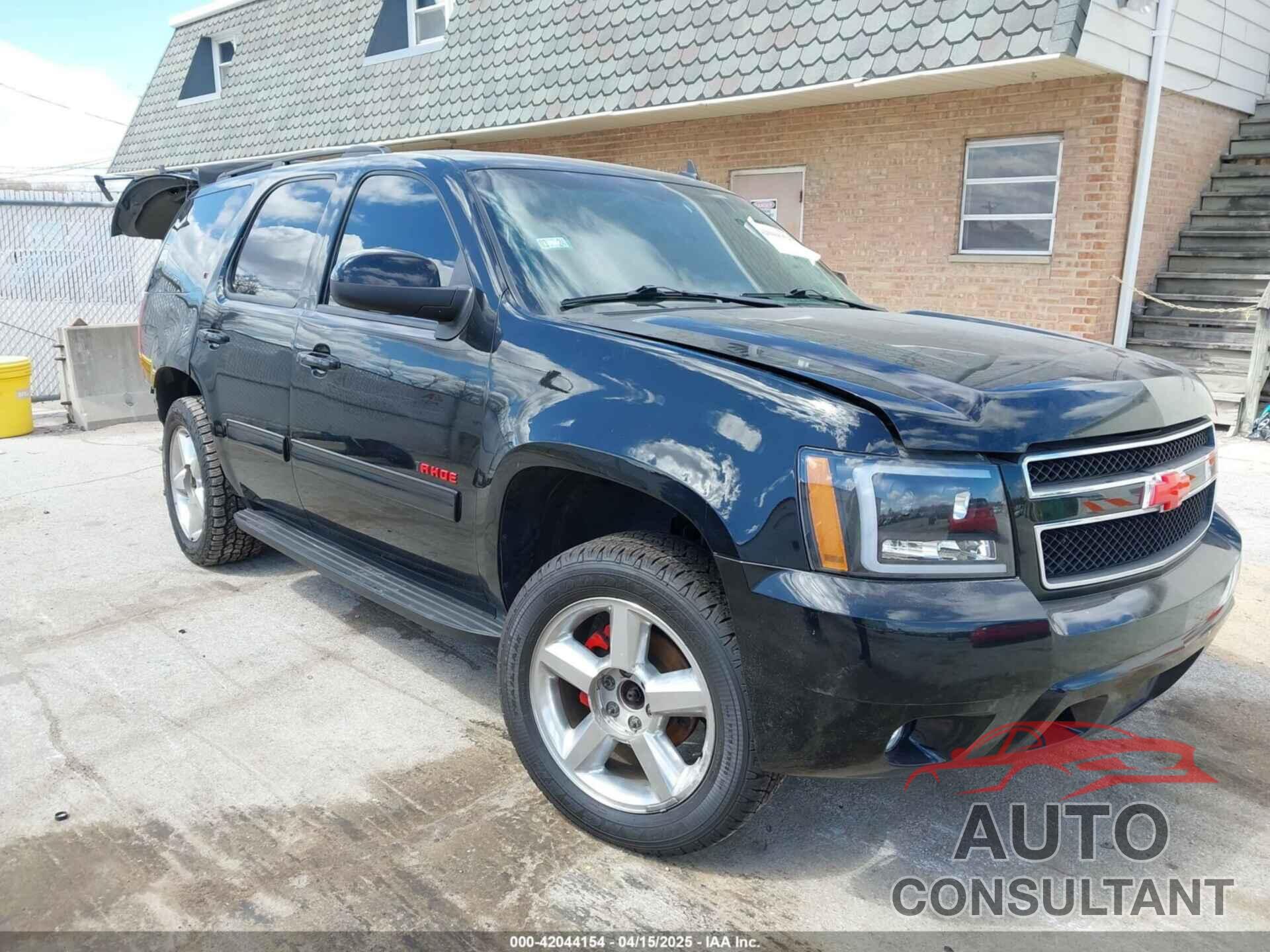 CHEVROLET TAHOE 2012 - 1GNSK2E03CR227777