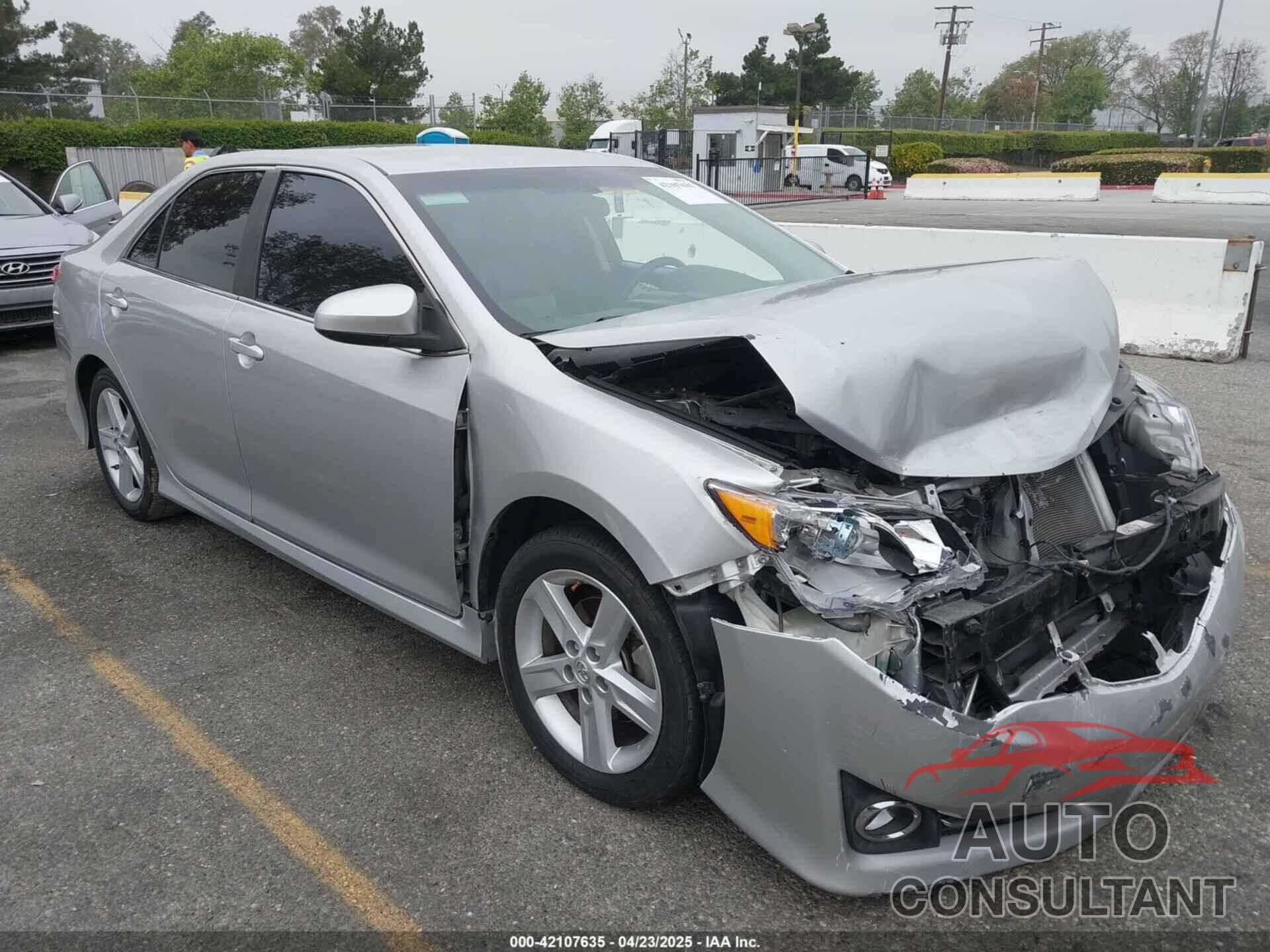 TOYOTA CAMRY 2014 - 4T1BF1FK3EU383739