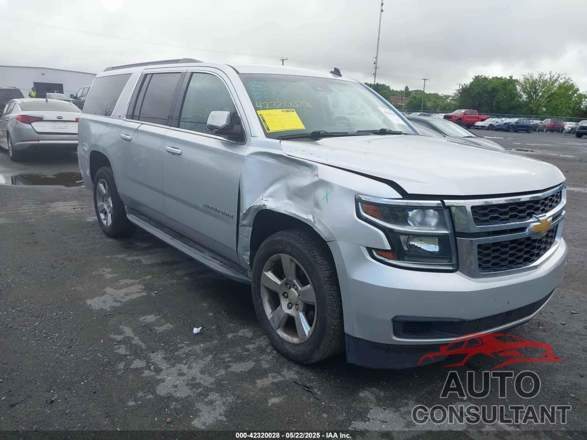 CHEVROLET SUBURBAN 1500 2015 - 1GNSCJKC2FR144528
