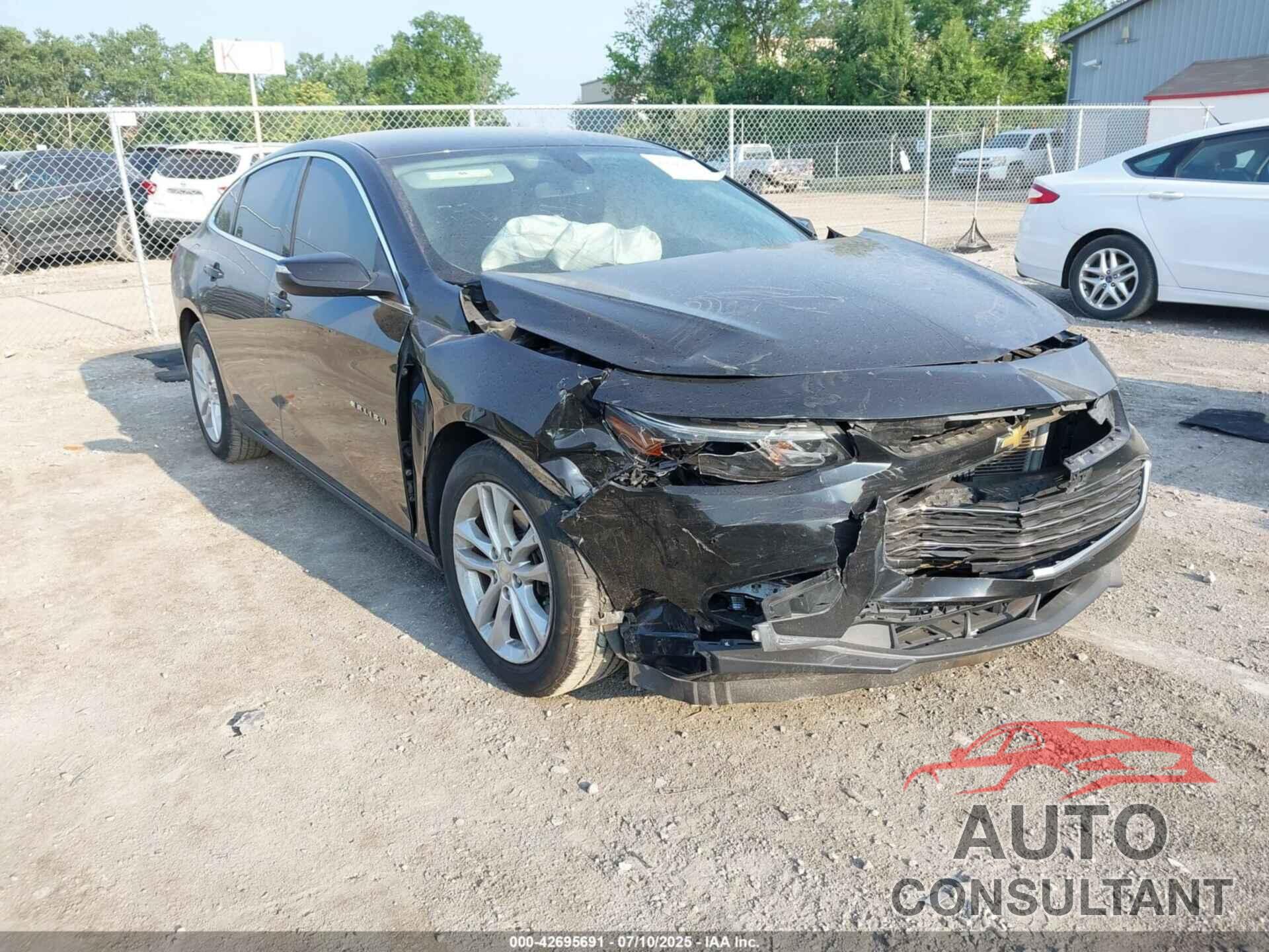 CHEVROLET MALIBU 2016 - 1G1ZE5ST8GF336167