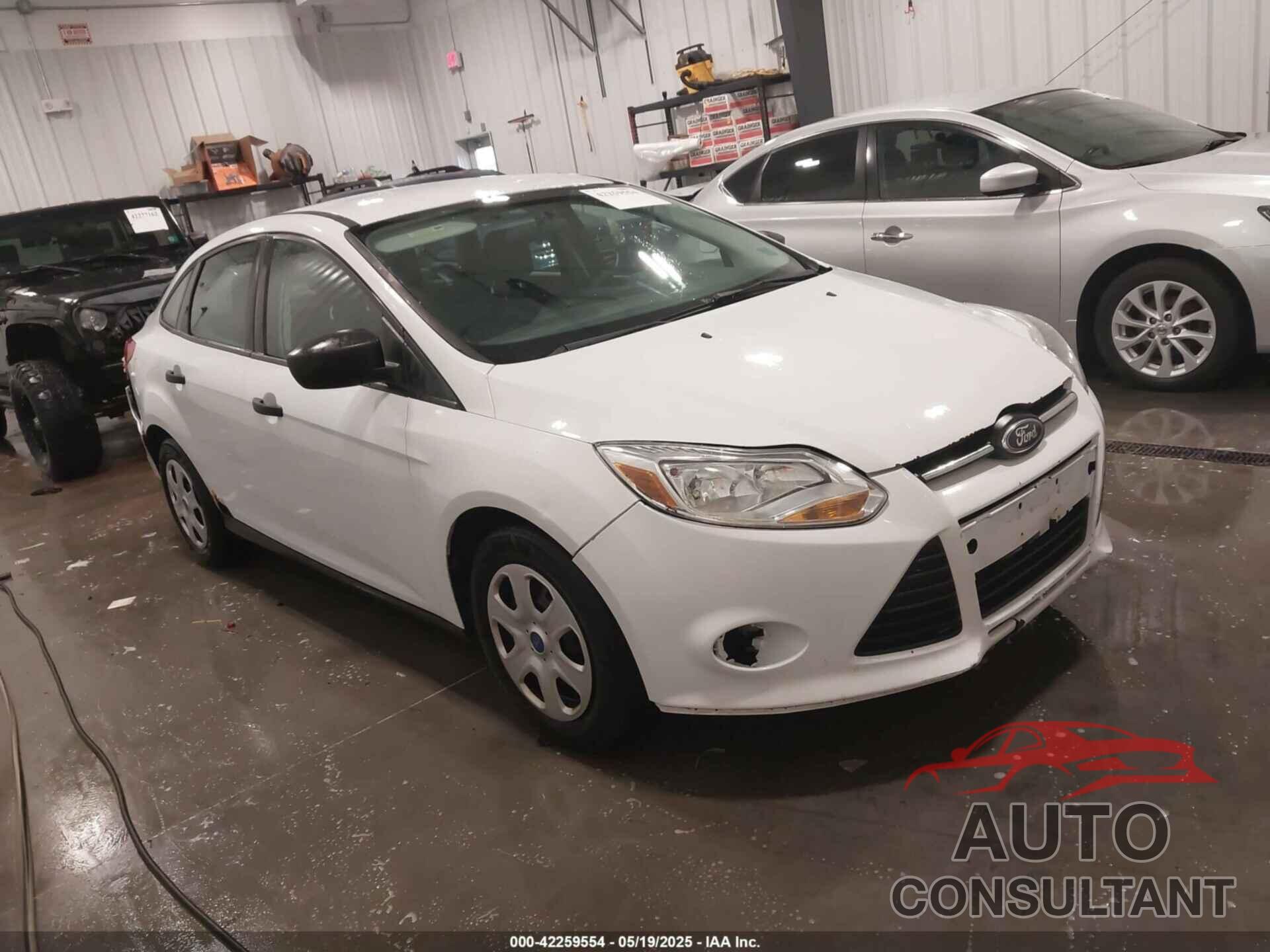 FORD FOCUS 2012 - 1FAHP3E27CL130280