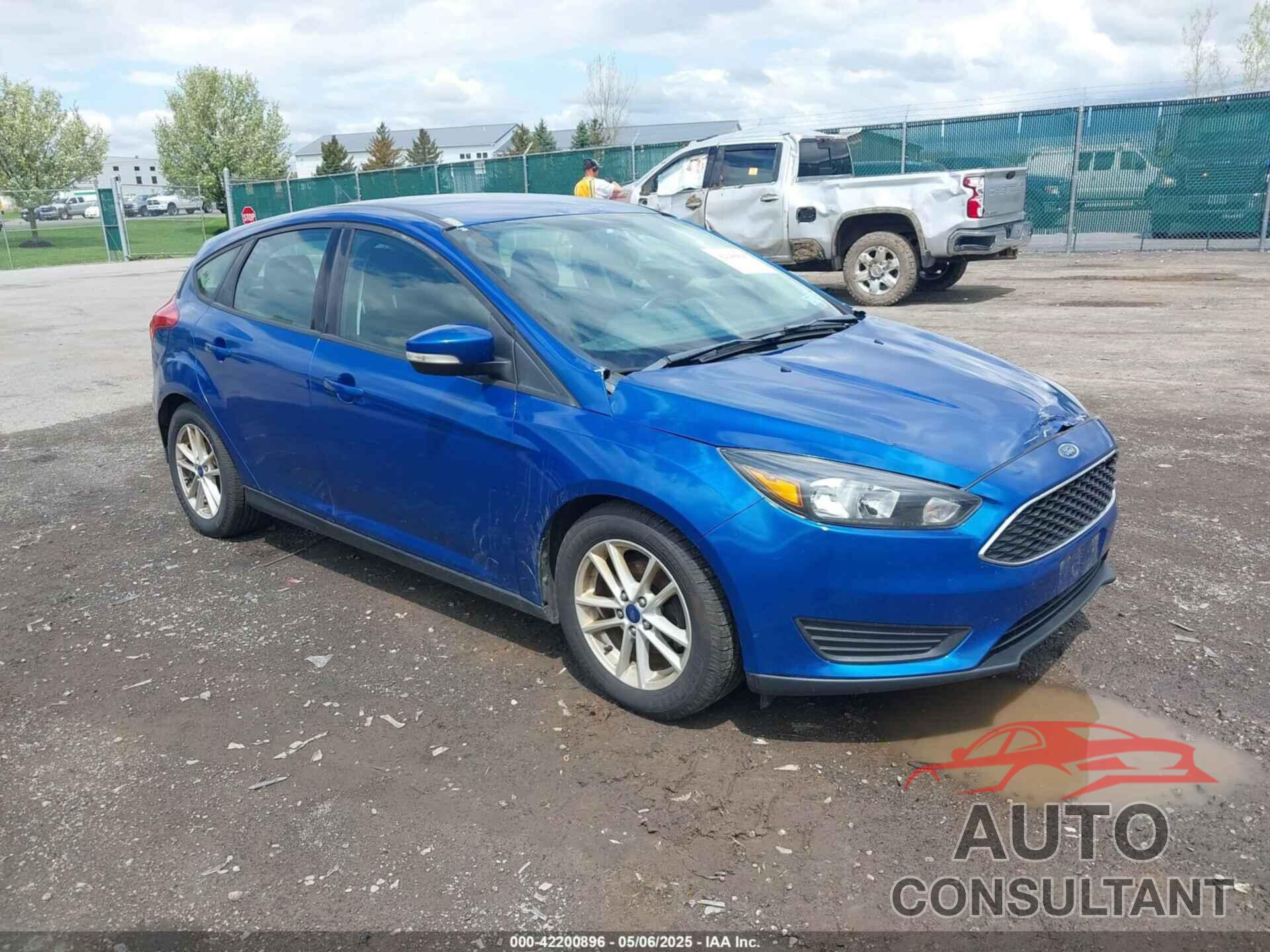 FORD FOCUS 2018 - 1FADP3K27JL310083
