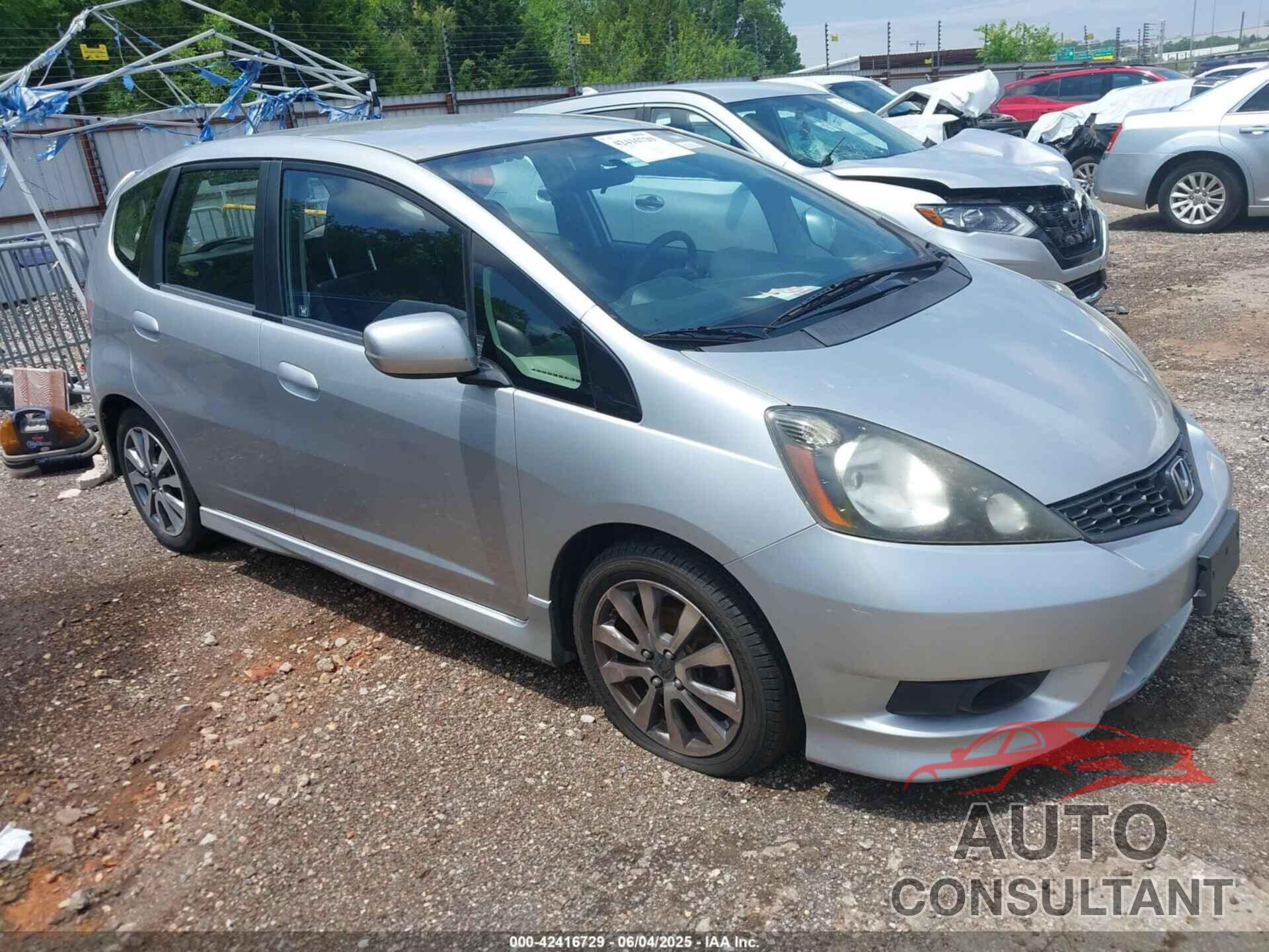 HONDA FIT 2012 - JHMGE8H56CC015974