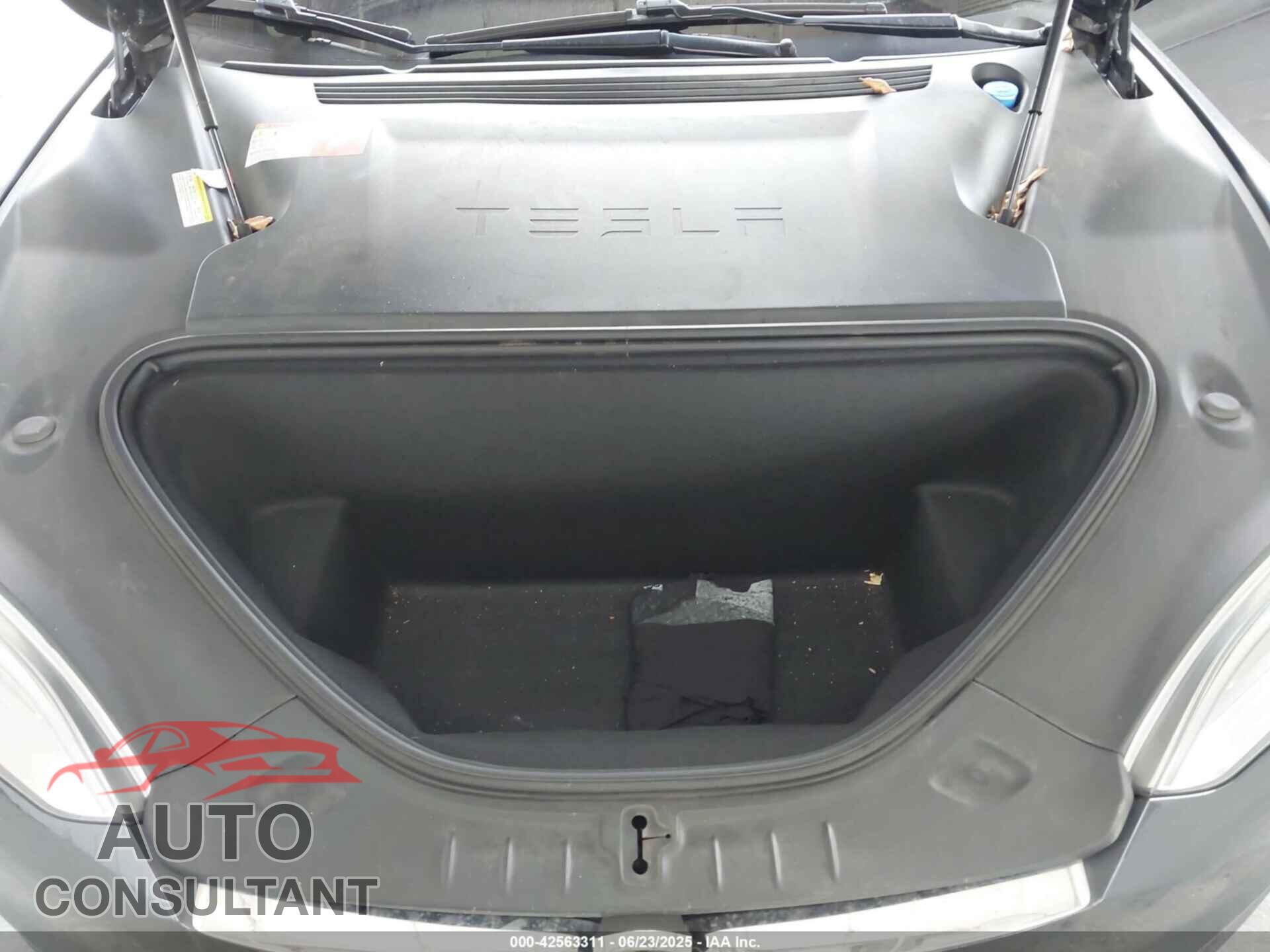 TESLA MODEL S 2017 - 5YJSA1E22HF194193