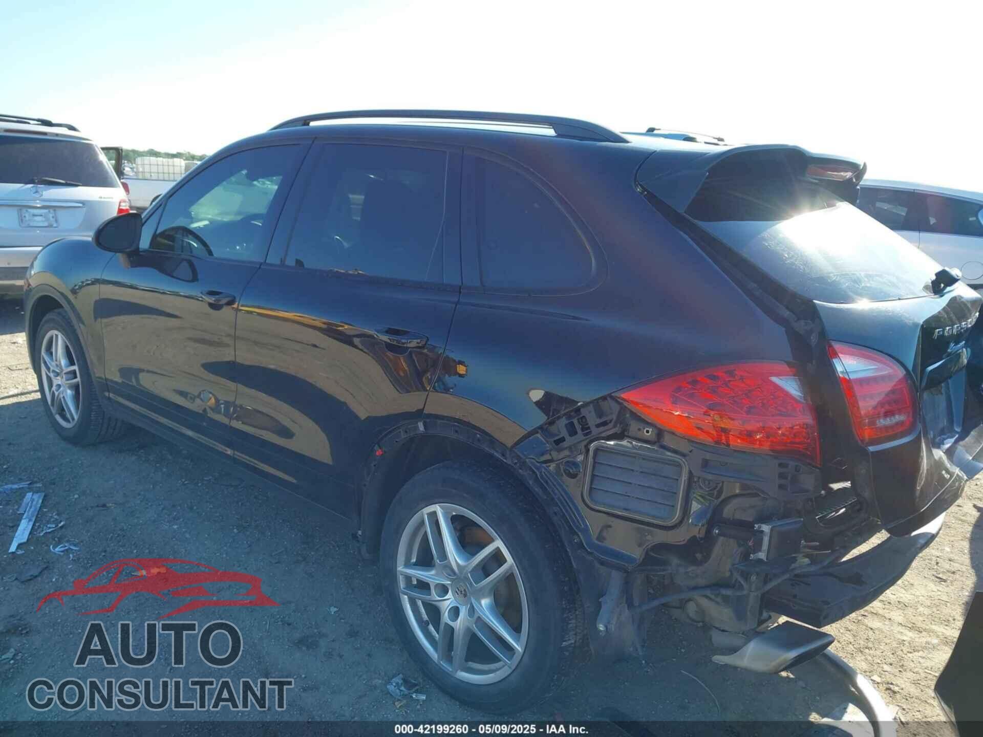 PORSCHE CAYENNE 2012 - WP1AA2A20CLA06038