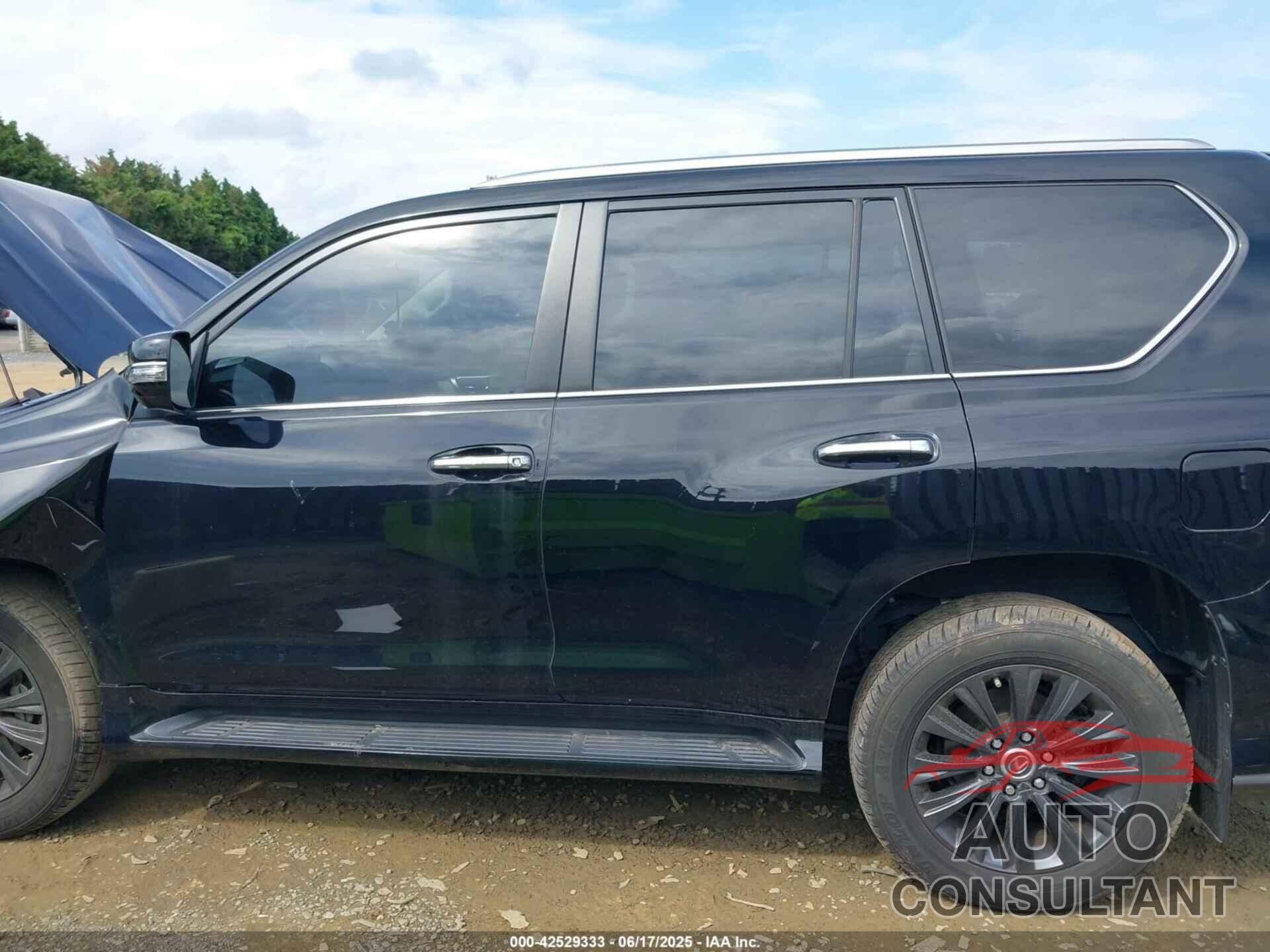 LEXUS GX 460 2022 - JTJGM7BX1N5321302