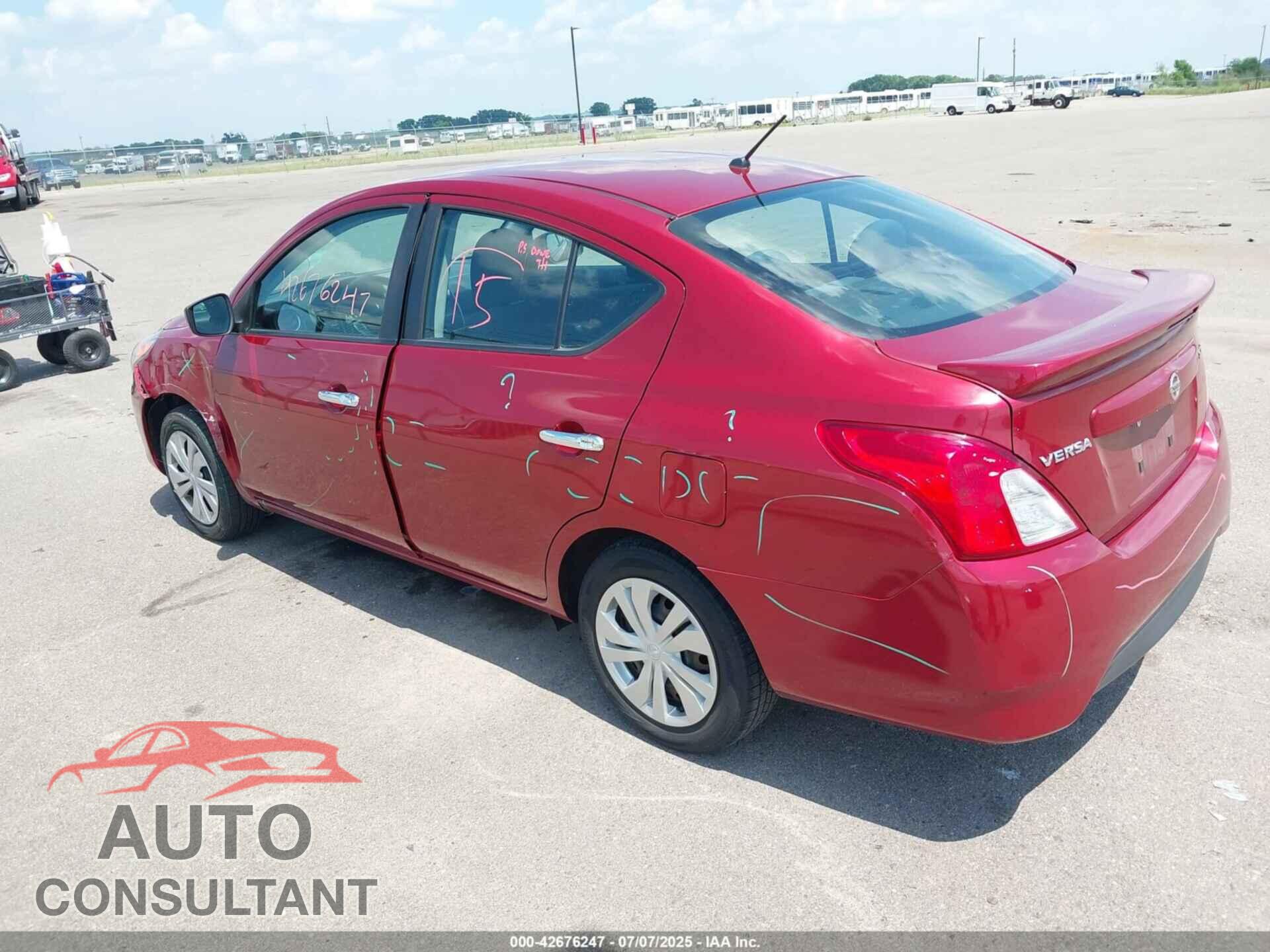 NISSAN VERSA 2019 - 3N1CN7AP3KL826319