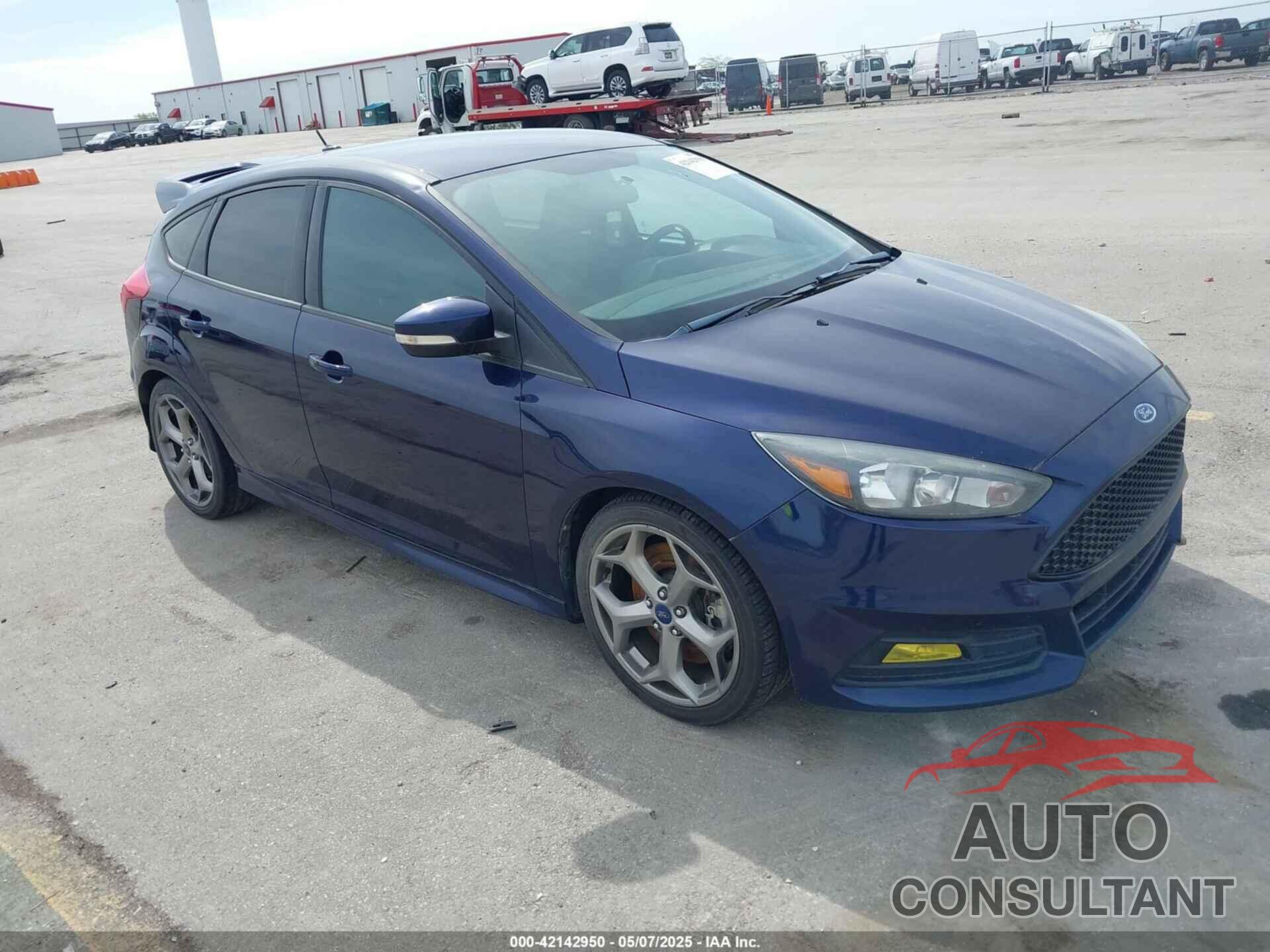 FORD FOCUS ST 2017 - 1FADP3L99HL241872
