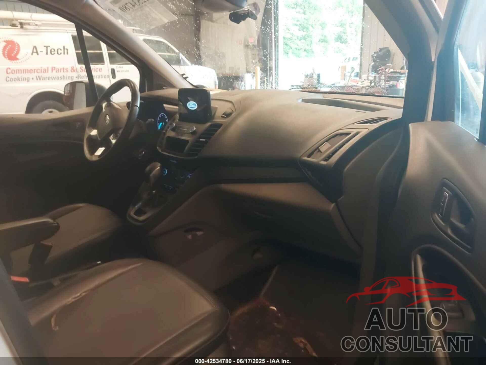 FORD TRANSIT CONNECT 2019 - NM0LS7E27K1410590