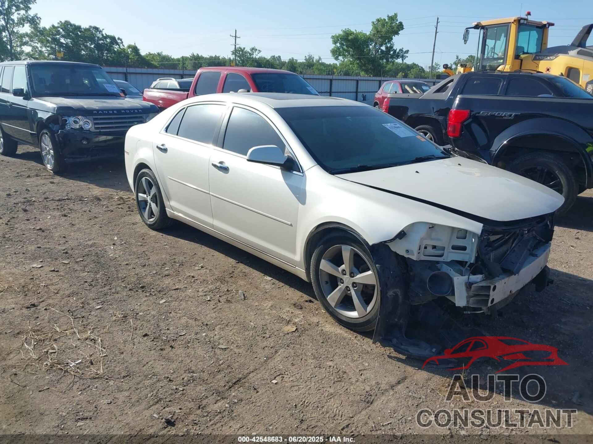 CHEVROLET MALIBU 2012 - 1G1ZD5E08CF382189