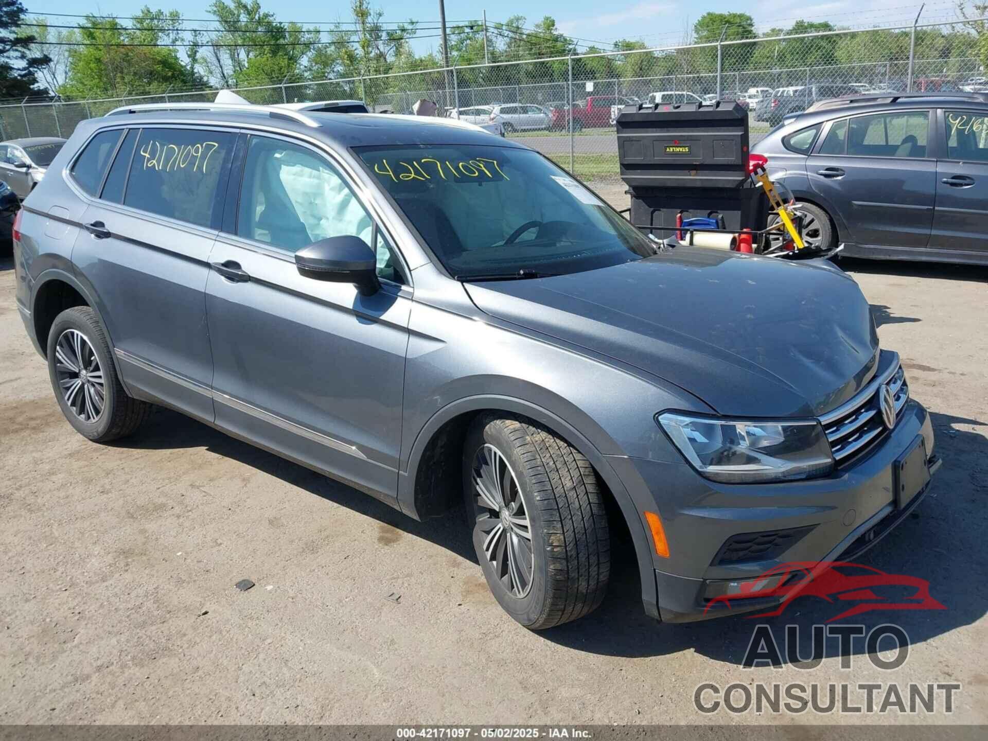 VOLKSWAGEN TIGUAN 2019 - 3VV2B7AXXKM084286