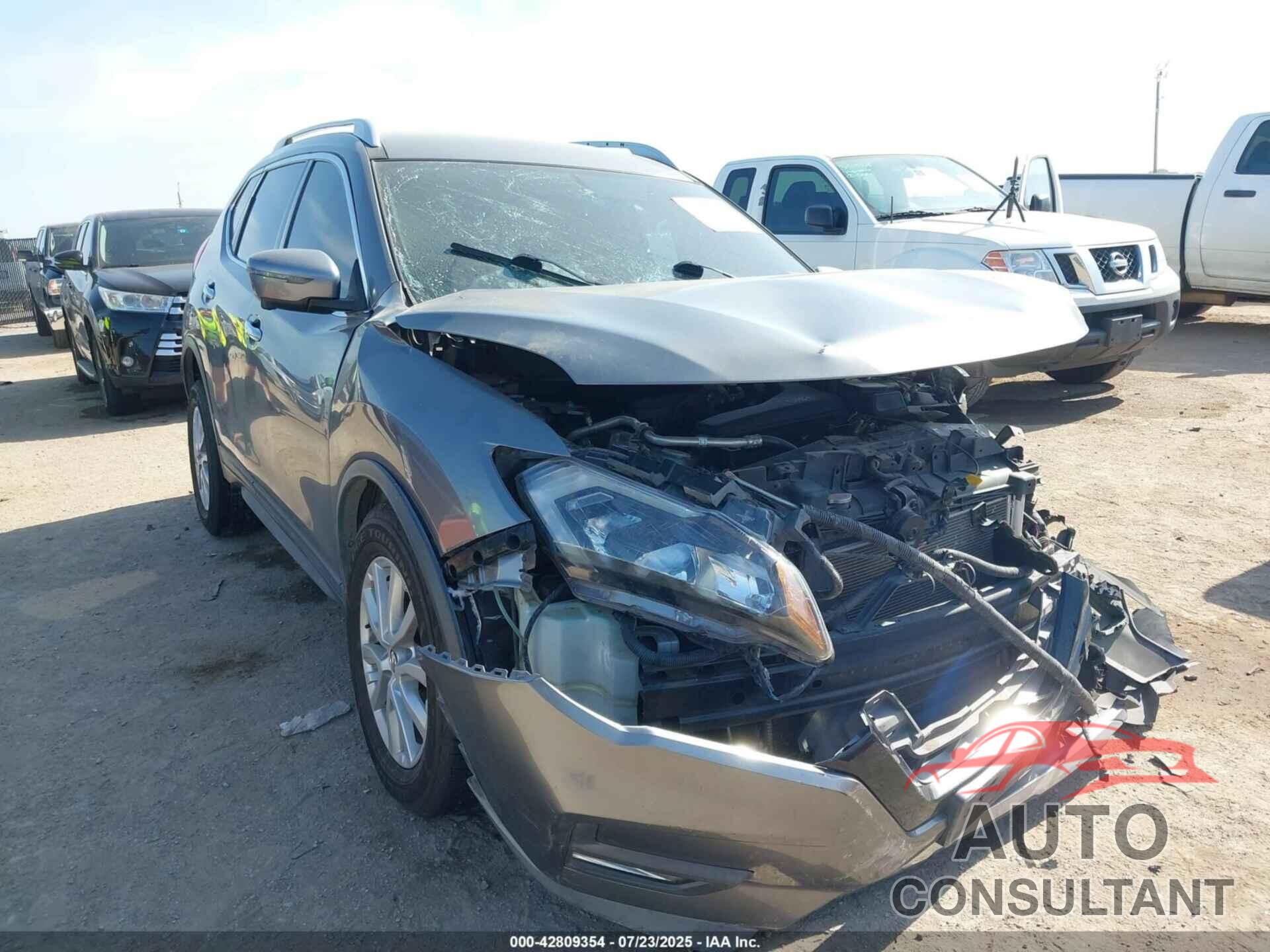 NISSAN ROGUE 2017 - KNMAT2MT0HP566903