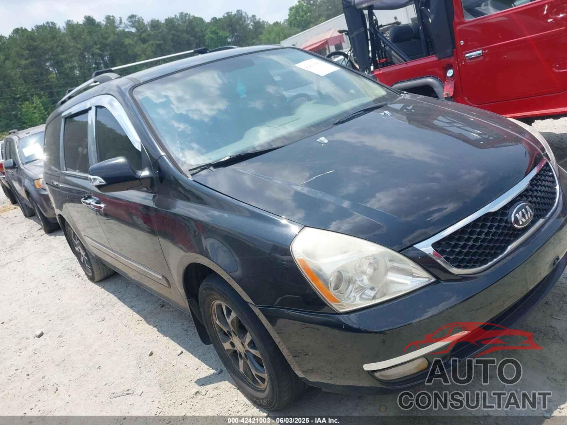 KIA SEDONA 2014 - KNDMH4C79E6581142