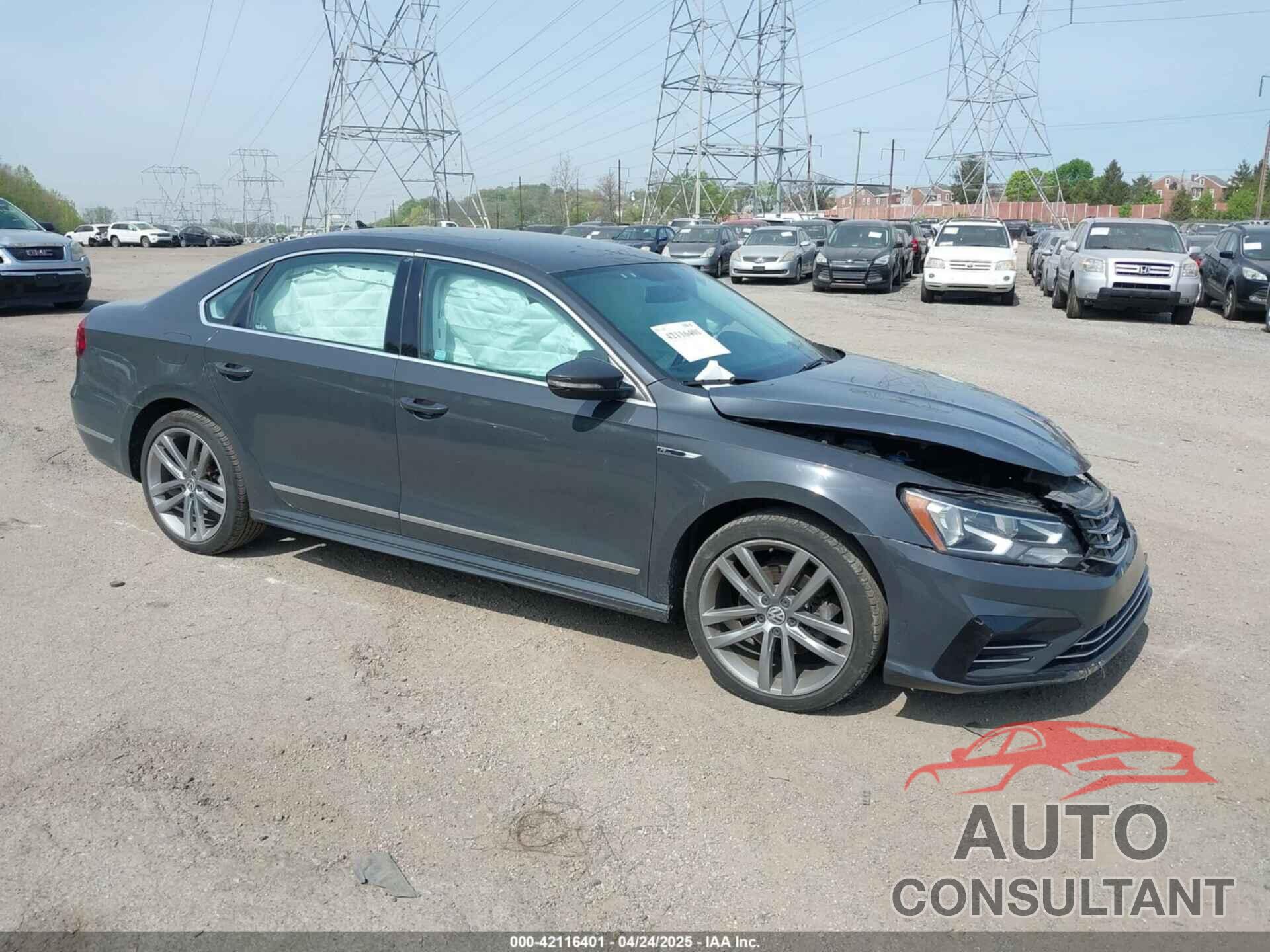 VOLKSWAGEN PASSAT 2017 - 1VWDT7A31HC043618