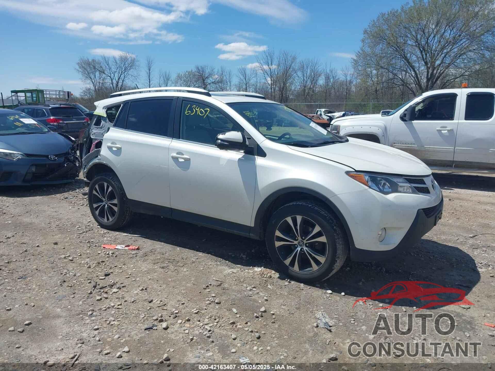 TOYOTA RAV4 2015 - JTMDFREV4FD101150