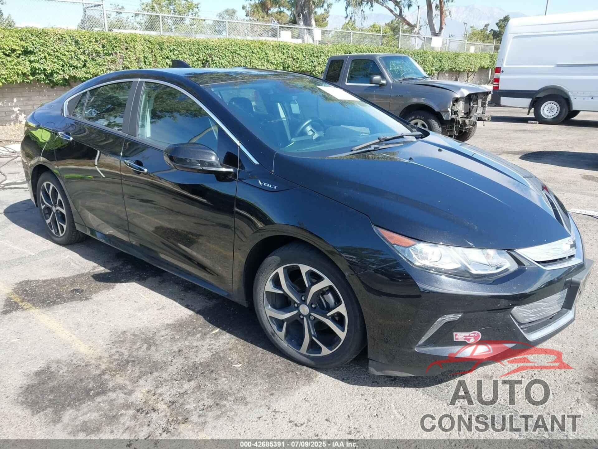 CHEVROLET VOLT 2018 - 1G1RC6S56JU142897