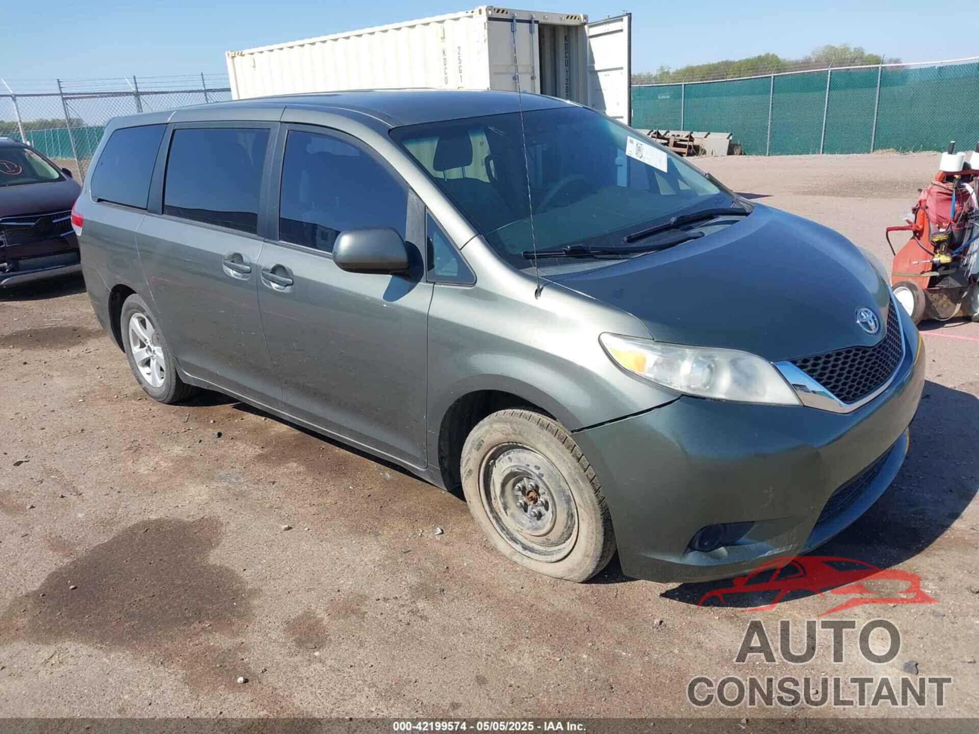 TOYOTA SIENNA 2011 - 5TDKA3DC6BS007935