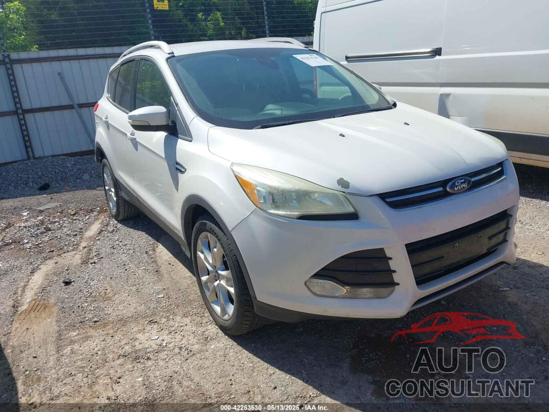 FORD ESCAPE 2015 - 1FMCU0J98FUC78723