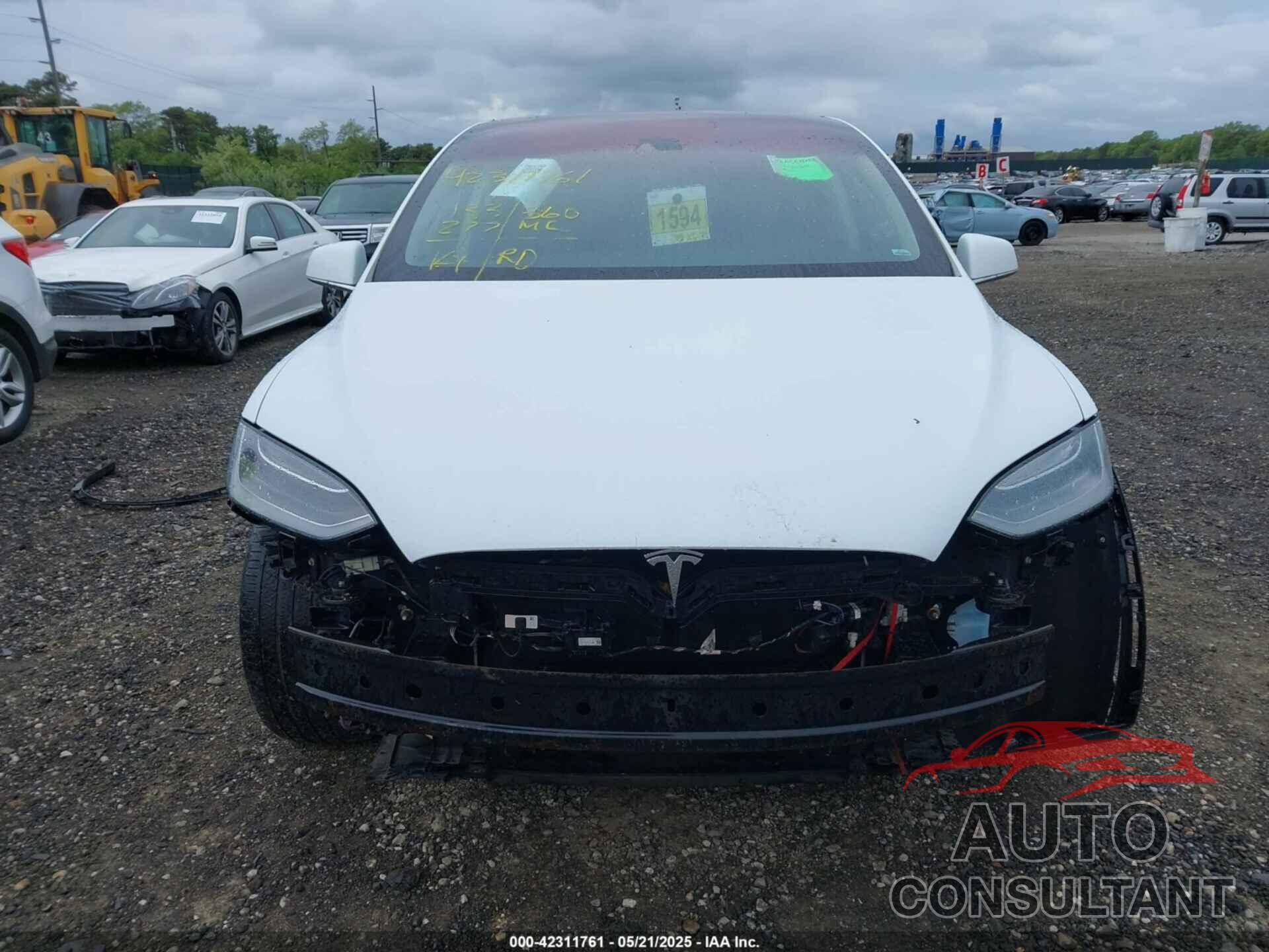 TESLA MODEL X 2016 - 5YJXCBE4XGF013718