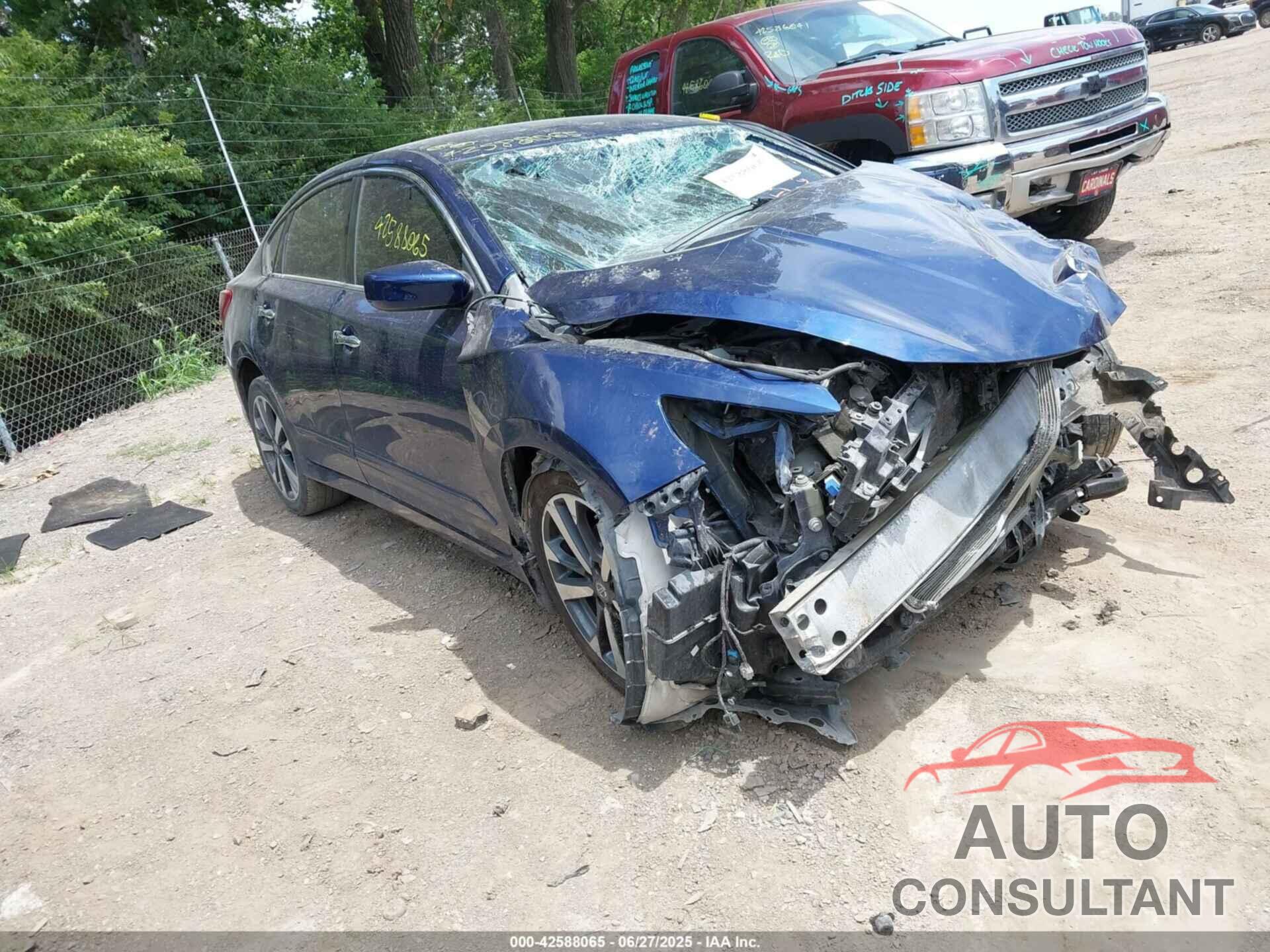 NISSAN ALTIMA 2017 - 1N4AL3AP8HC269162