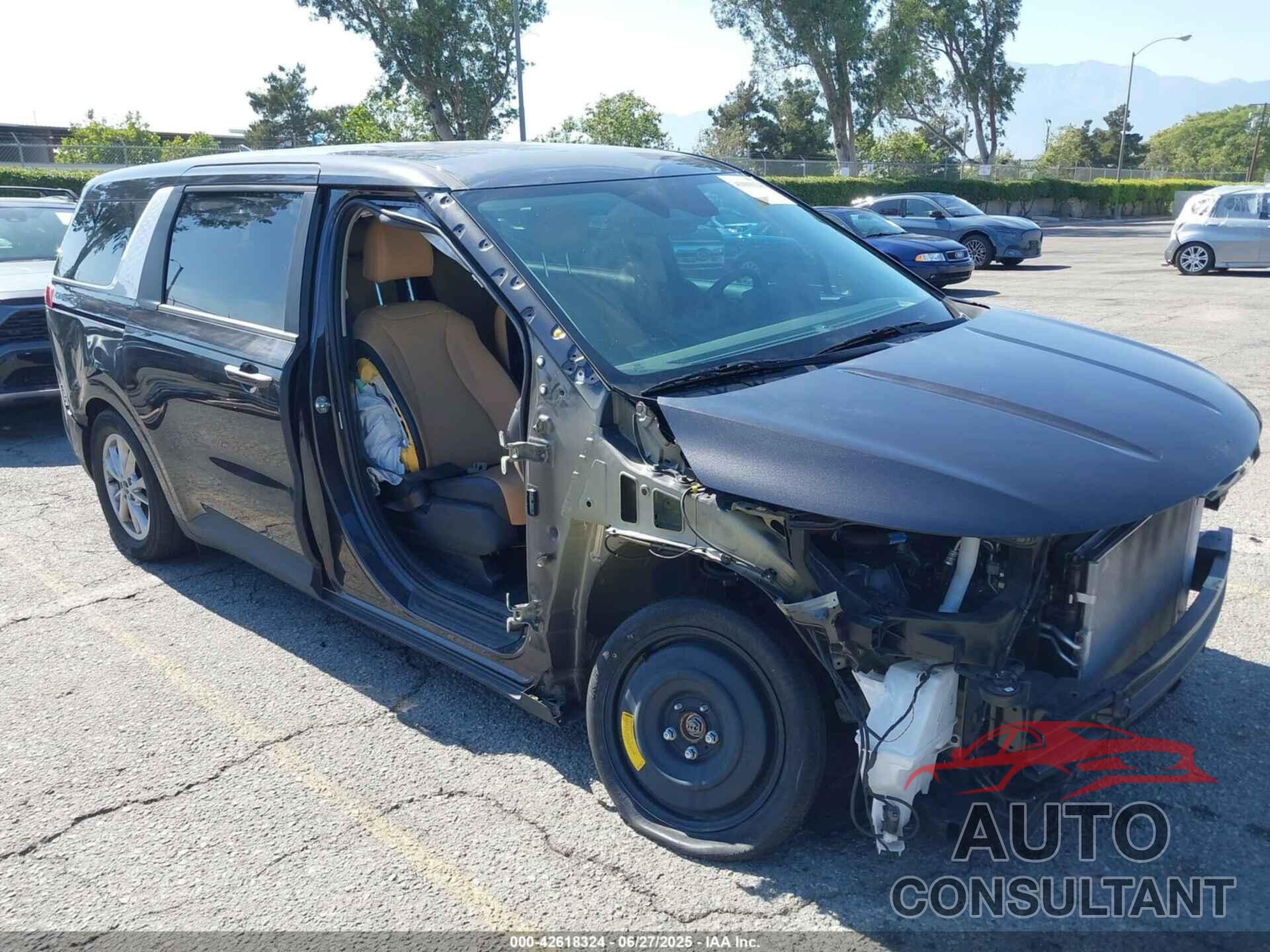 KIA CARNIVAL MPV 2024 - KNDNB4H37R6386464