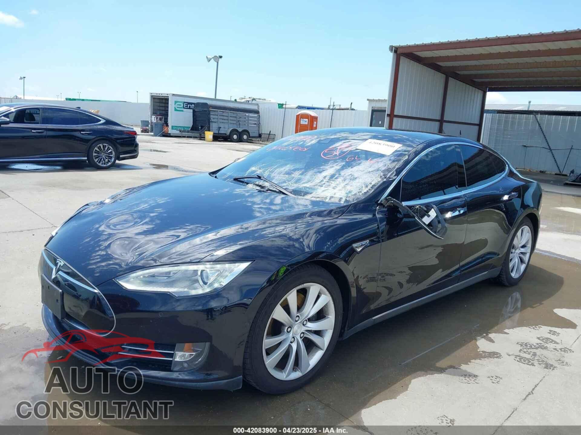 TESLA MODEL S 2015 - 5YJSA1S27FF097623