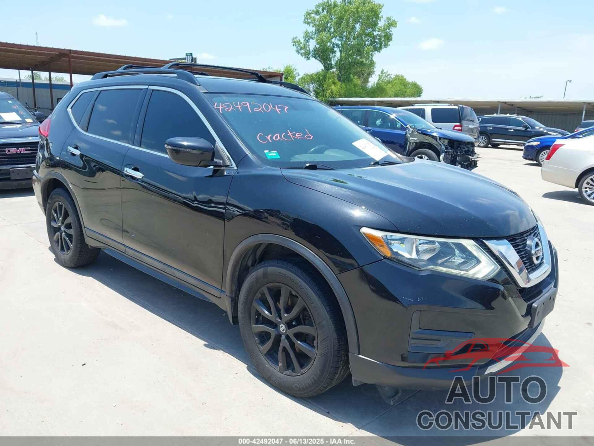 NISSAN ROGUE 2017 - 5N1AT2MT6HC822741