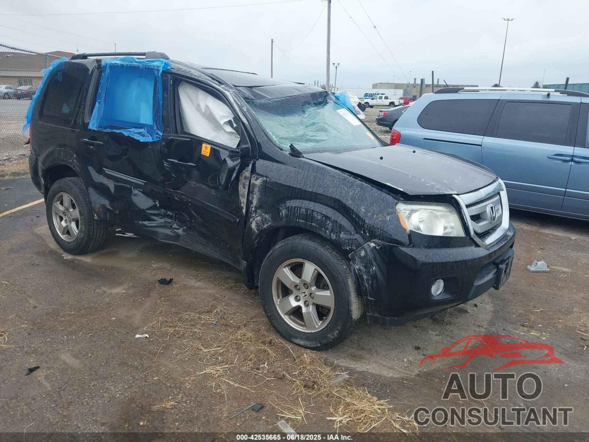 HONDA PILOT 2011 - 5FNYF4H74BB083205