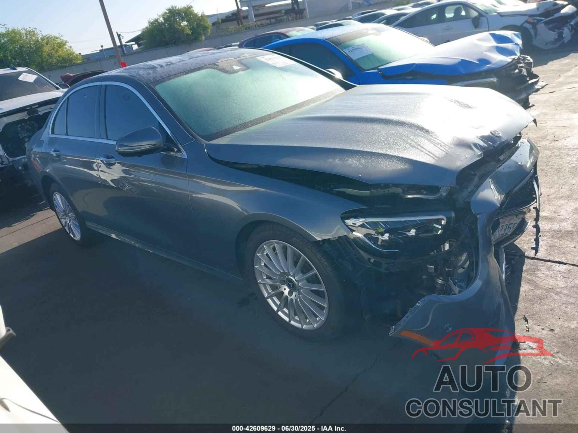 MERCEDES-BENZ E 350 2021 - W1KZF8DB8MA922120