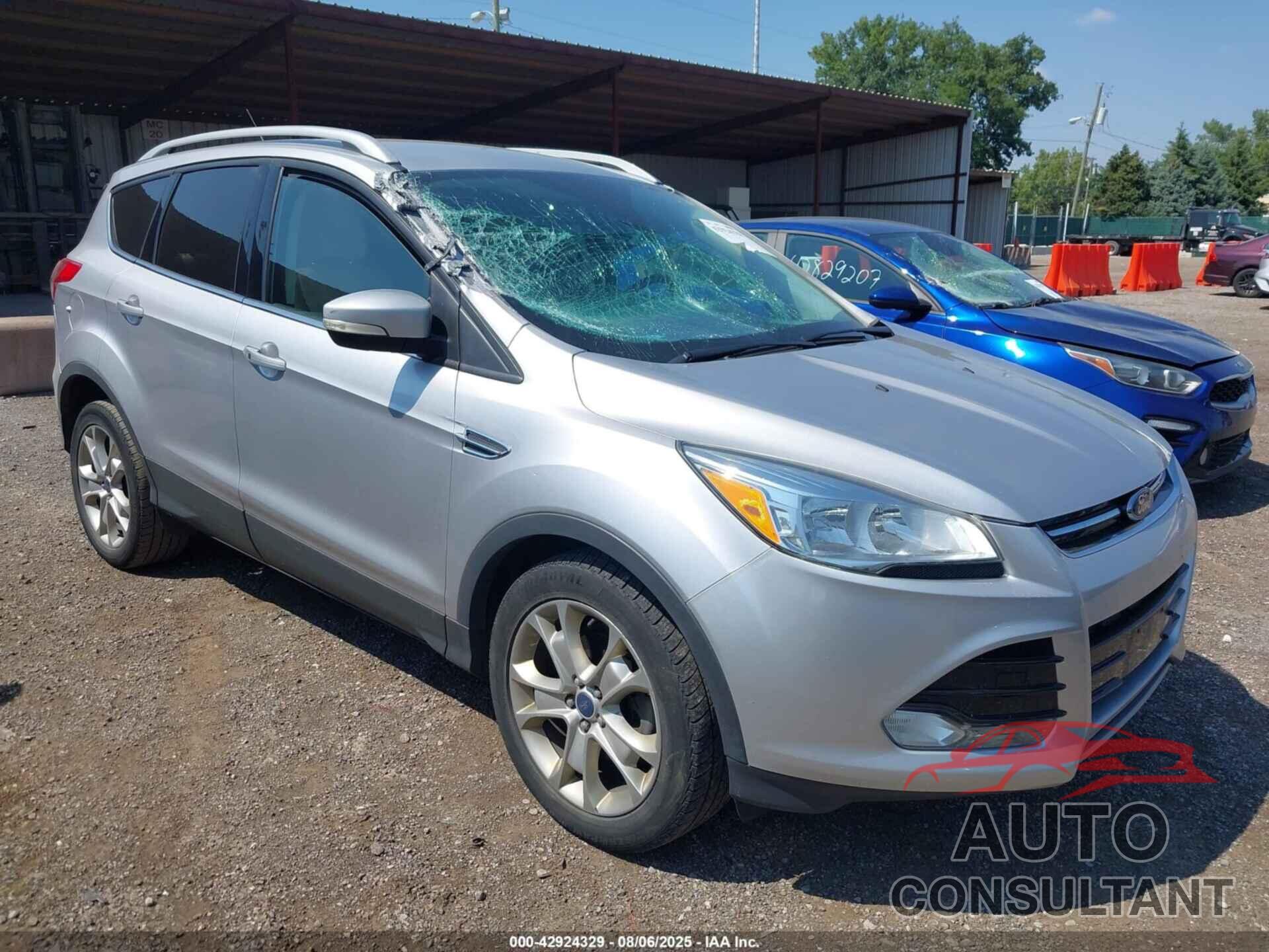 FORD ESCAPE 2015 - 1FMCU0JX3FUC58099